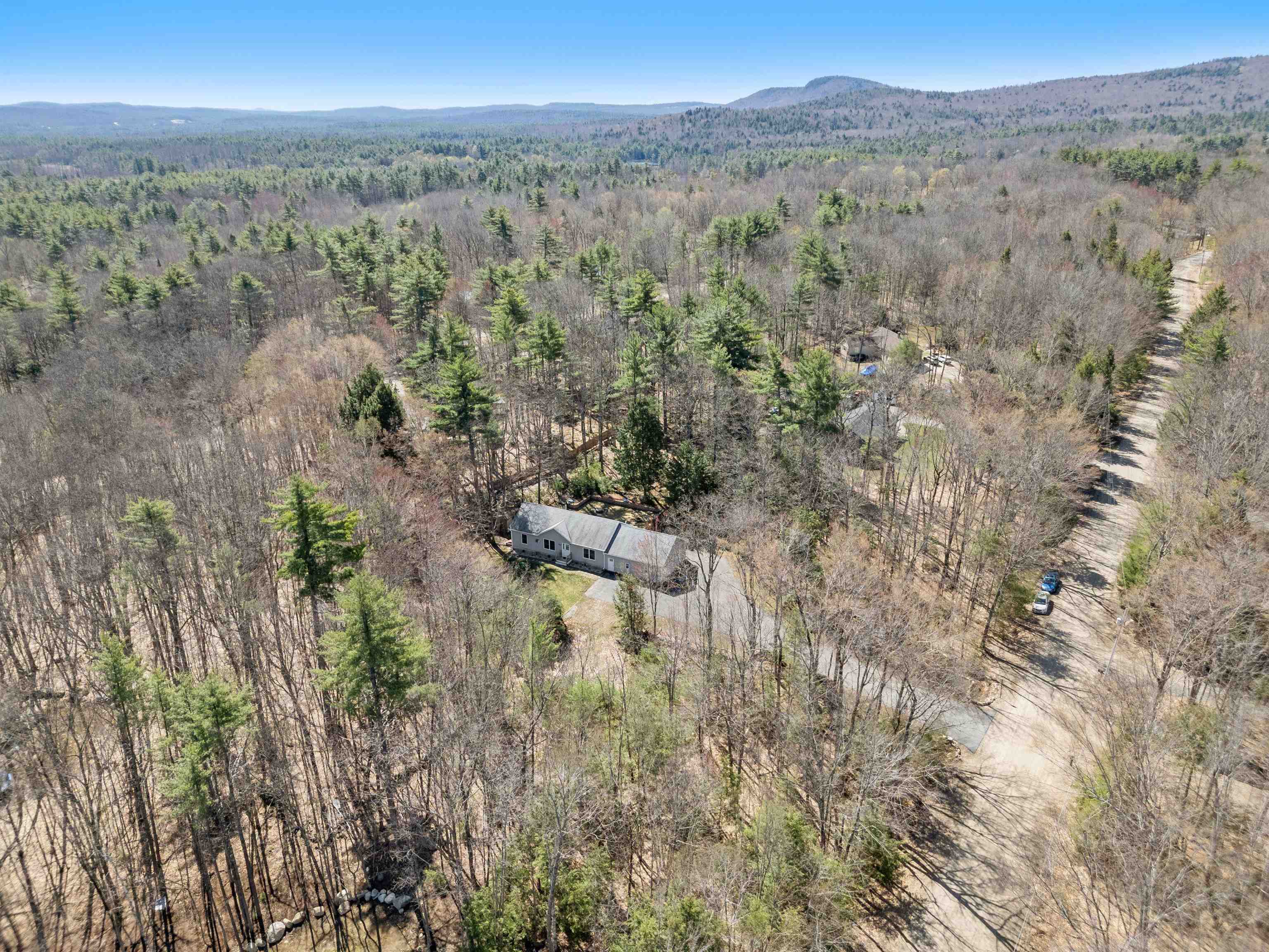 27 Woodcrest Drive