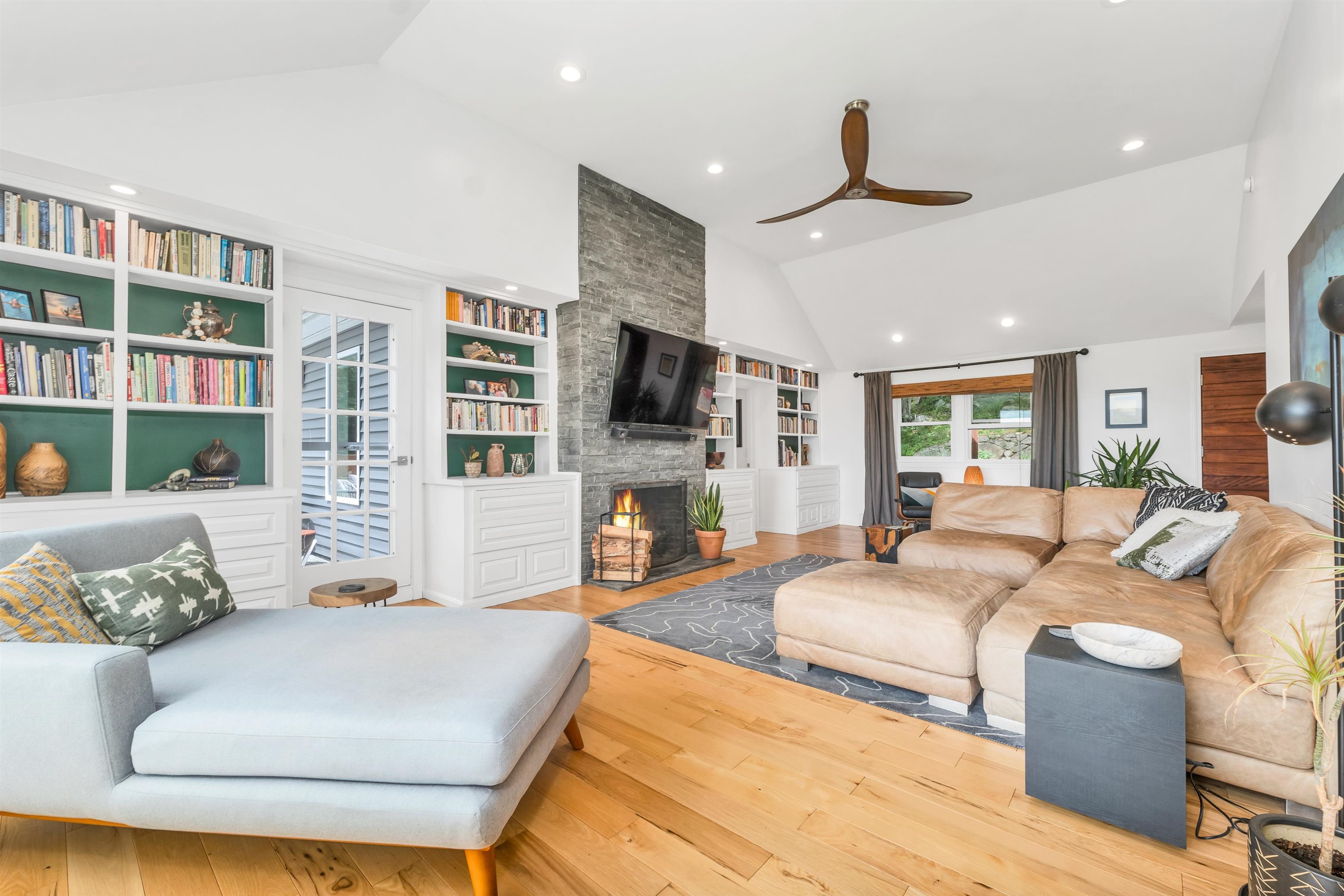 43 Oak Knoll Road