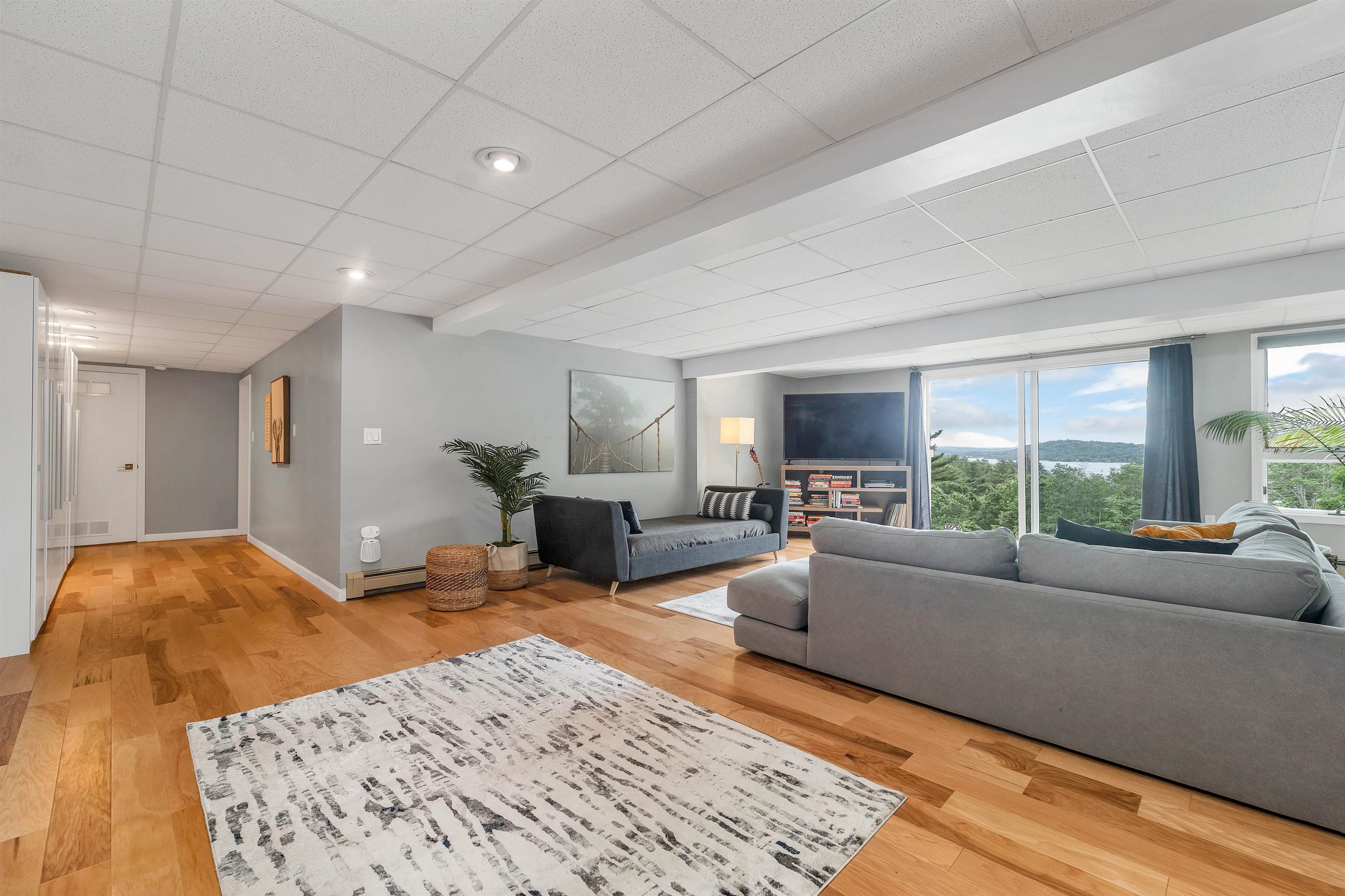 43 Oak Knoll Road