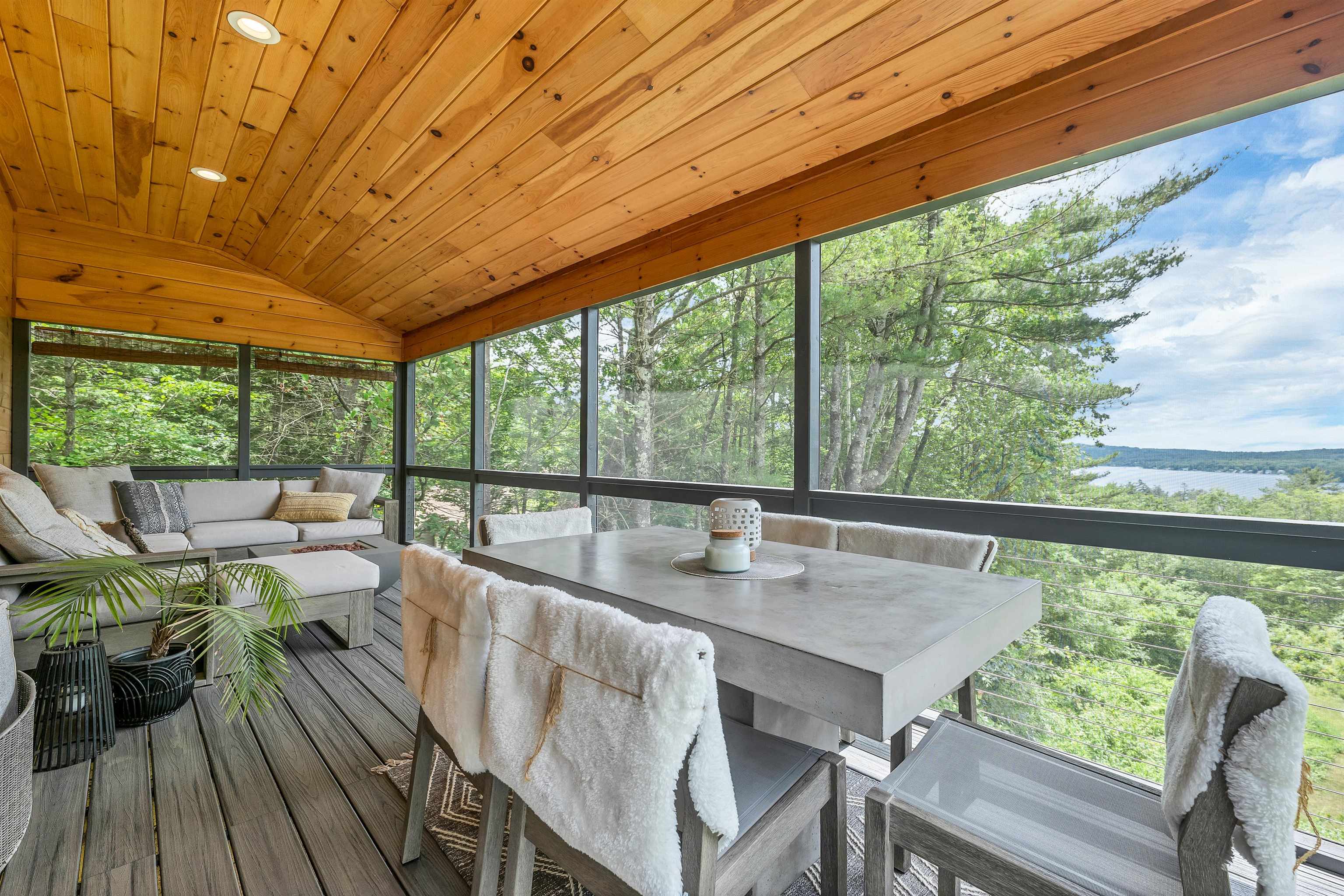 43 Oak Knoll Road