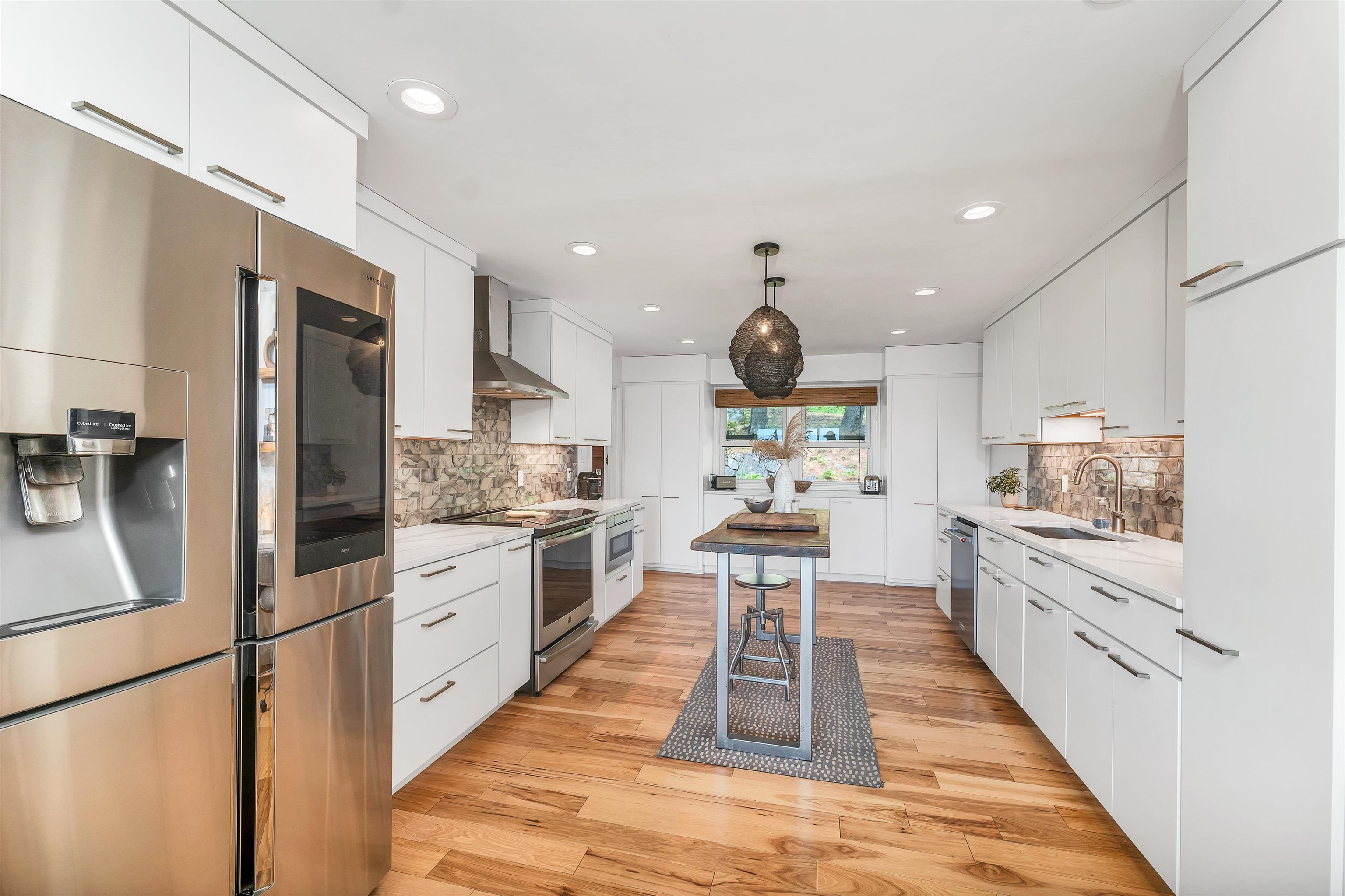 43 Oak Knoll Road