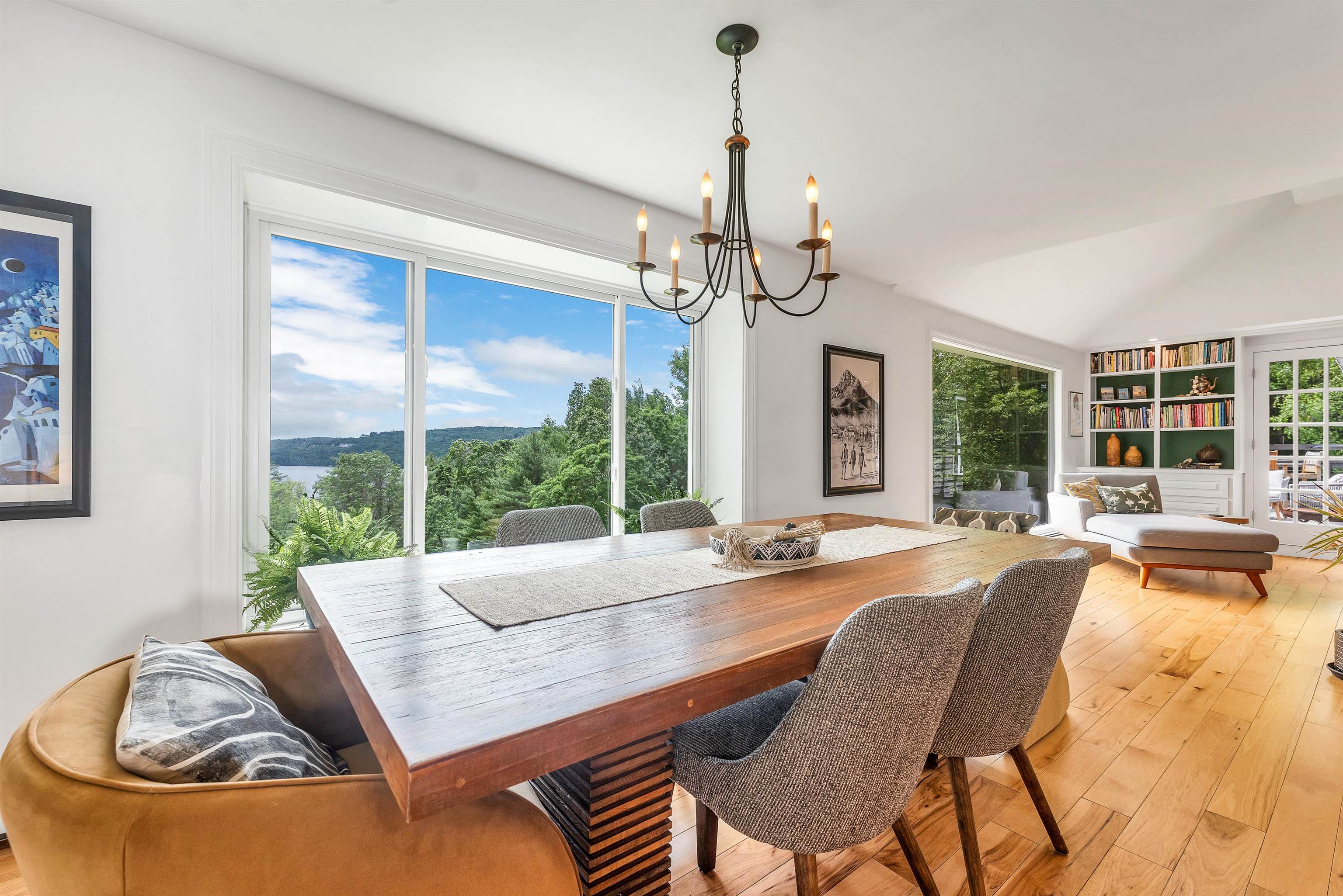 43 Oak Knoll Road