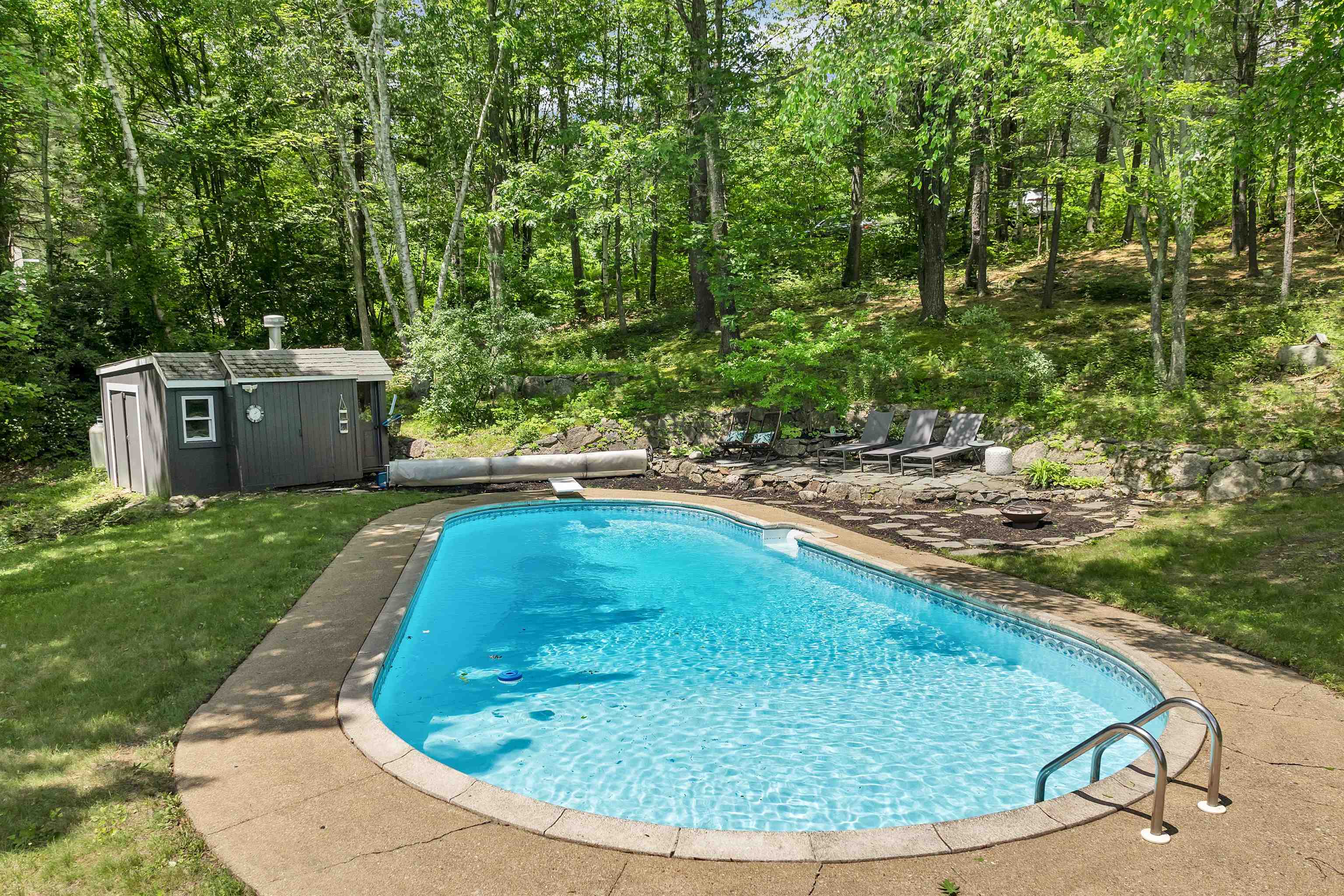 43 Oak Knoll Road