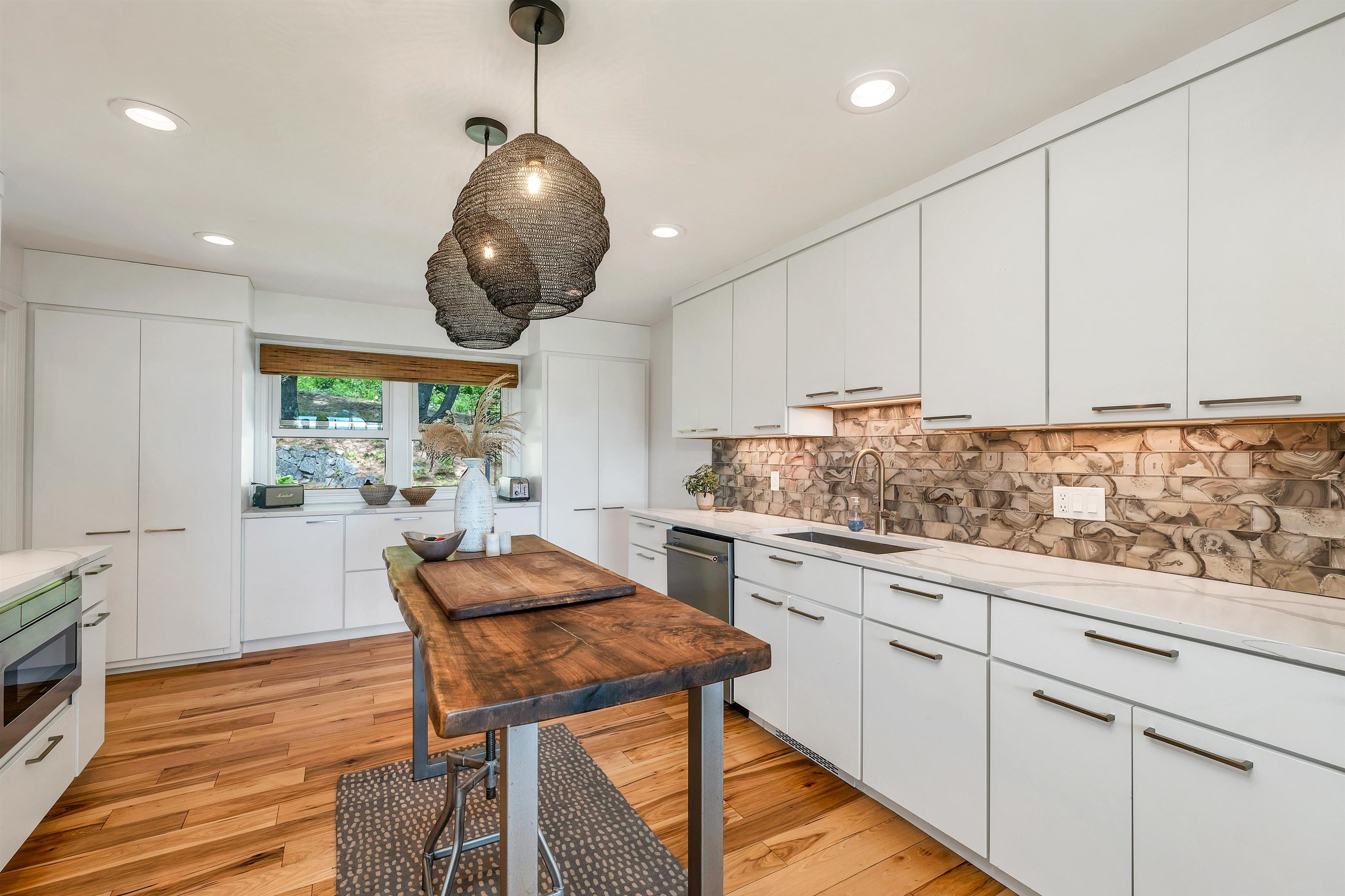 43 Oak Knoll Road