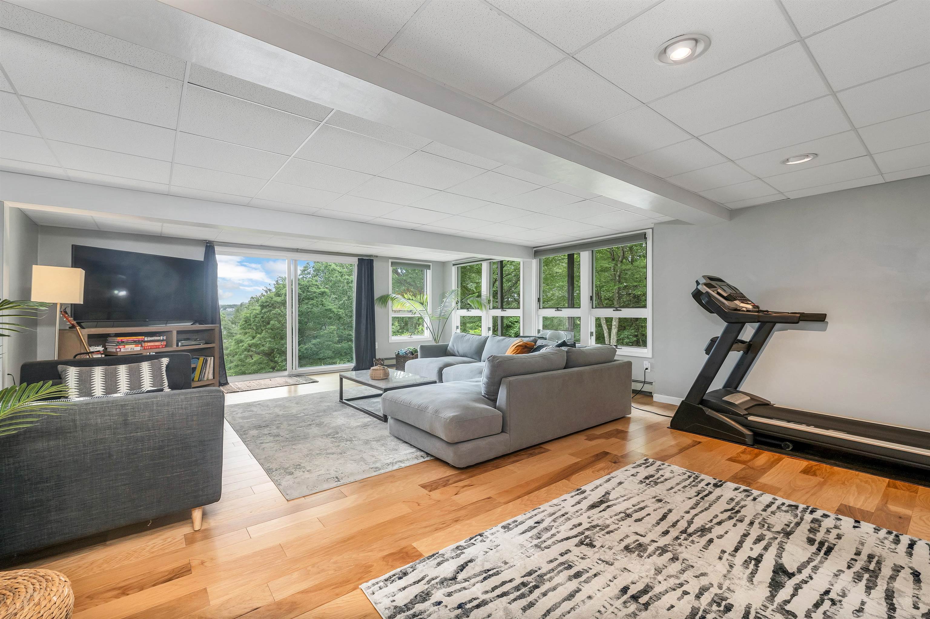 43 Oak Knoll Road