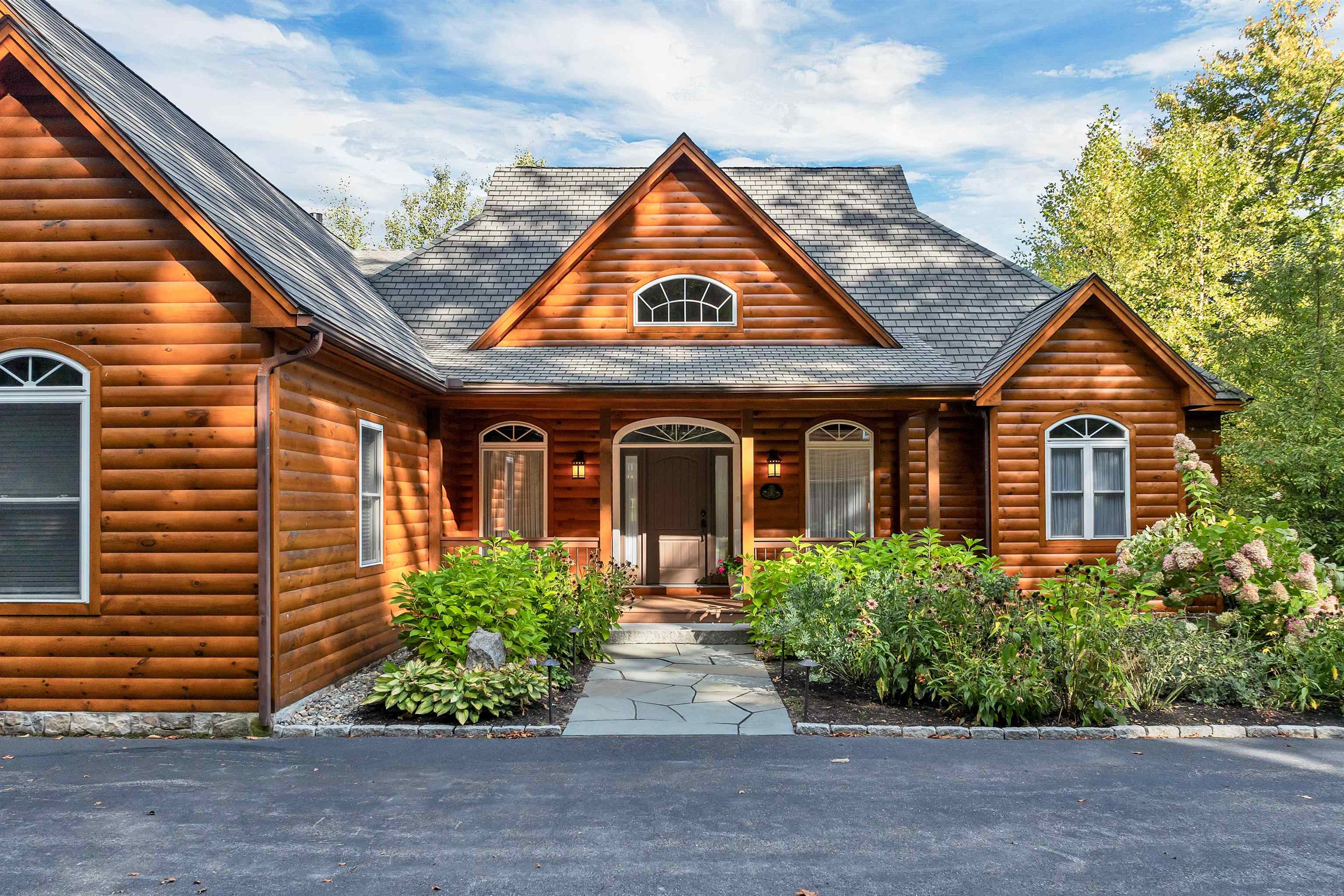 19 Abenaki Lane