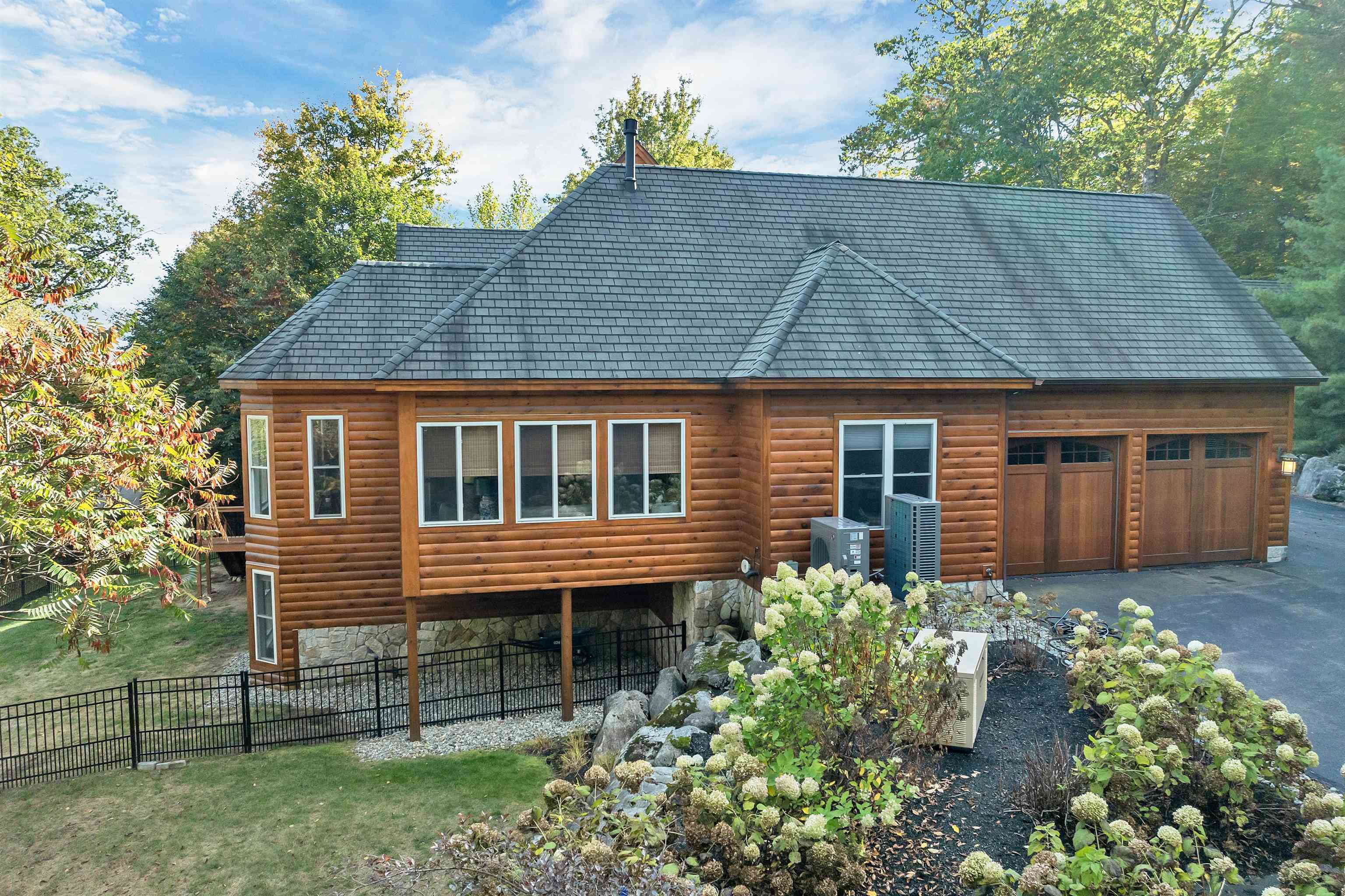 19 Abenaki Lane