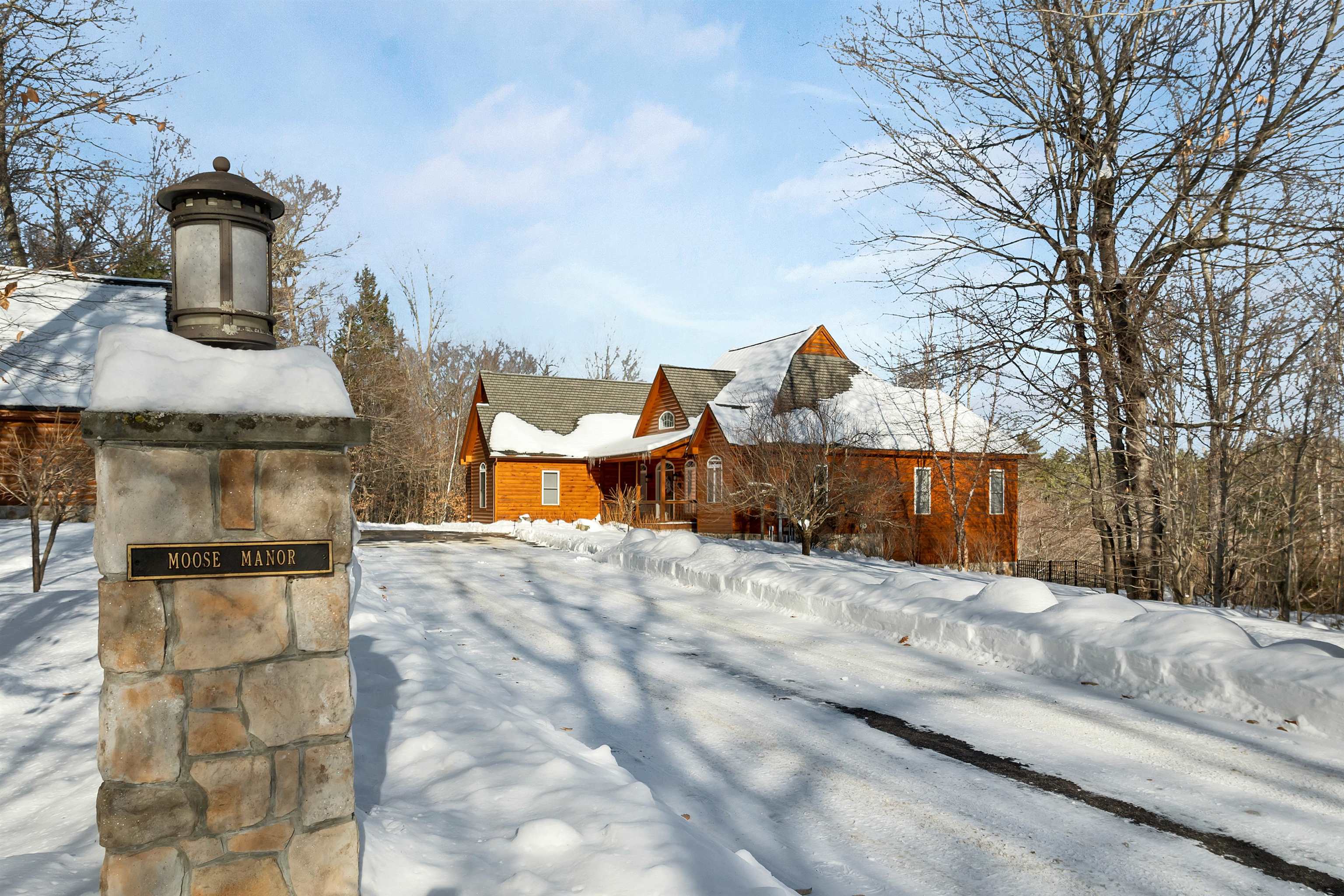19 Abenaki Lane