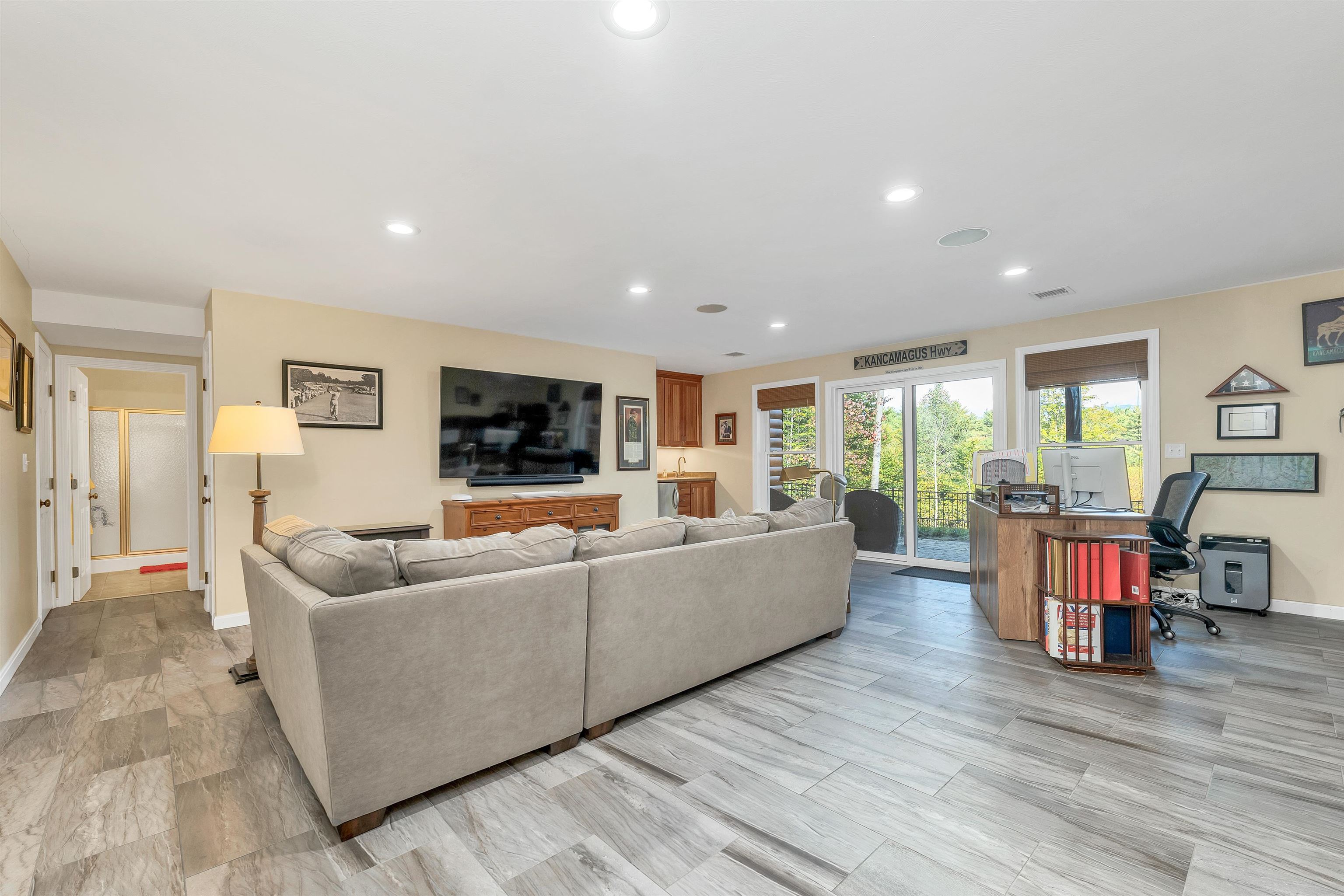 19 Abenaki Lane