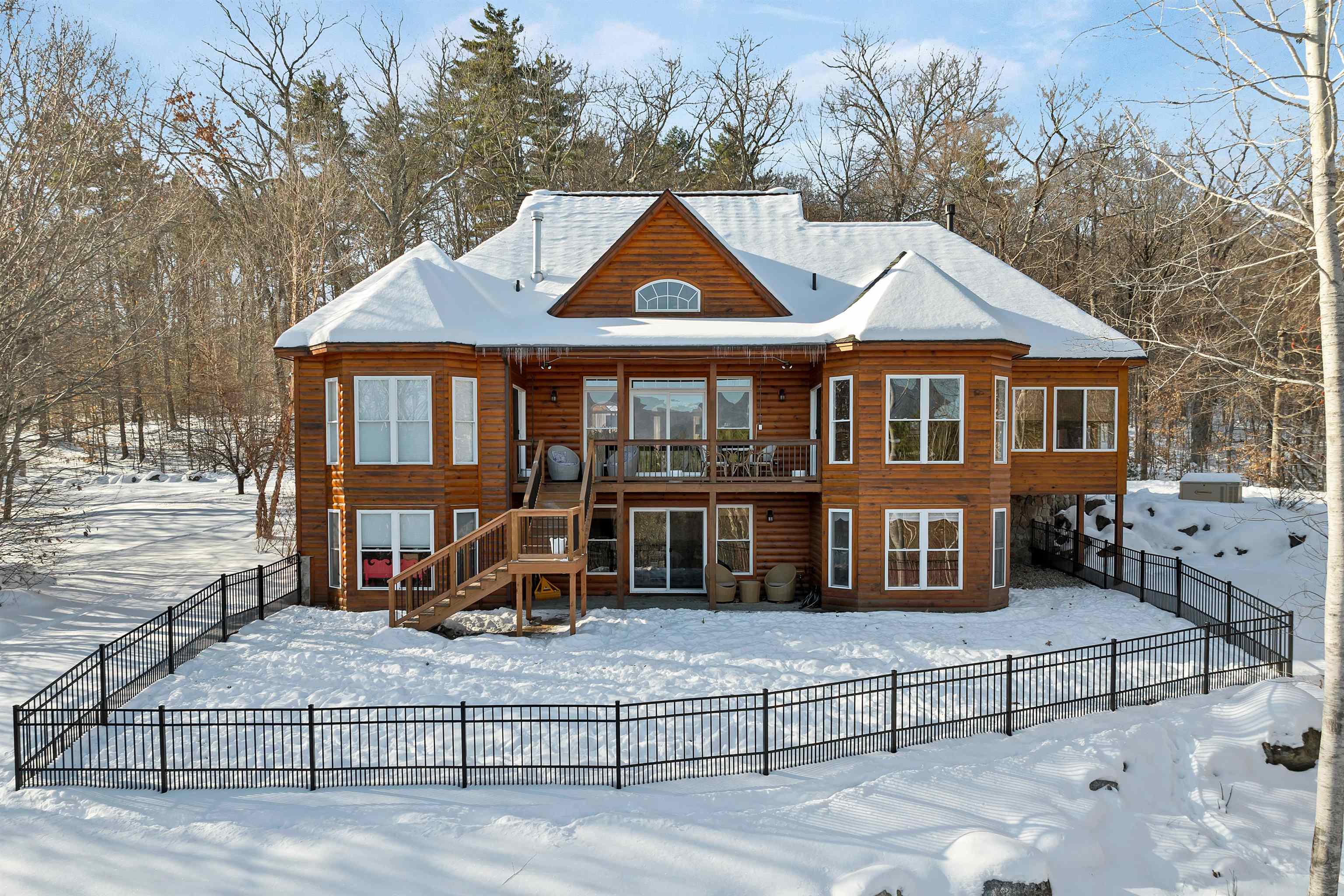 19 Abenaki Lane
