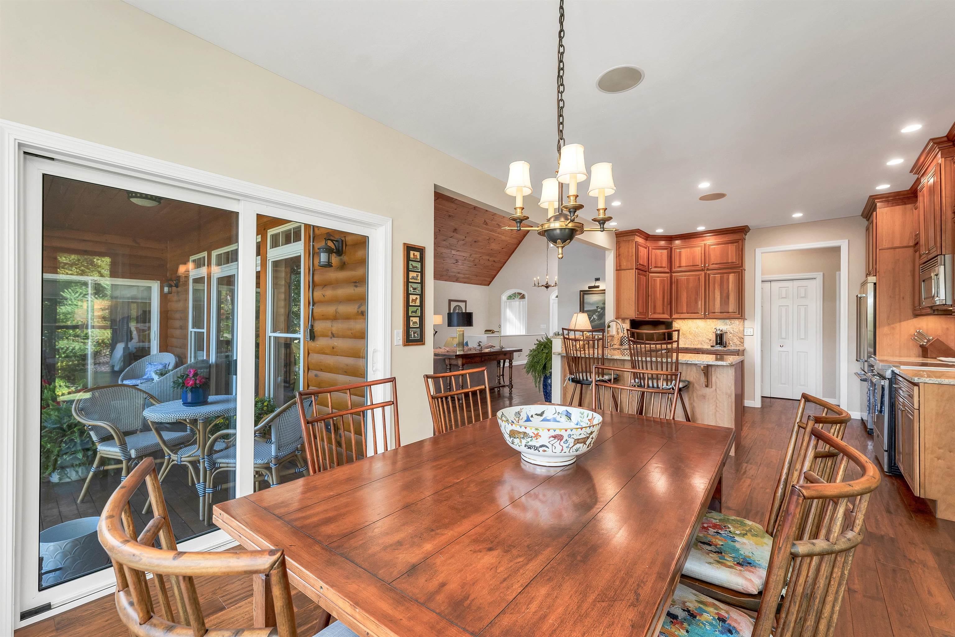 19 Abenaki Lane