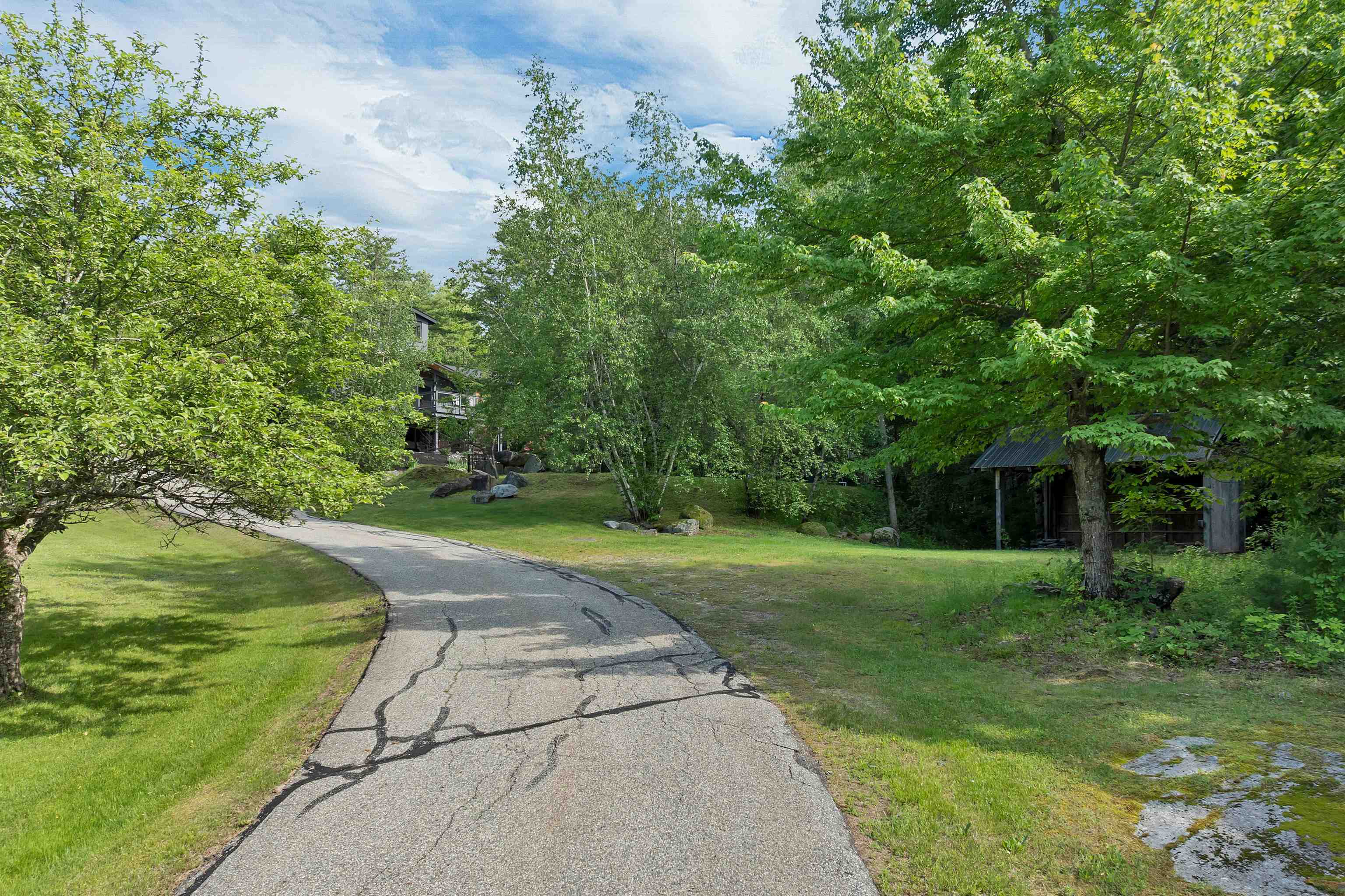 11 Tracy Way