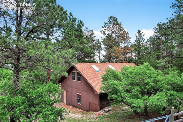 785 Hidden Valley Road