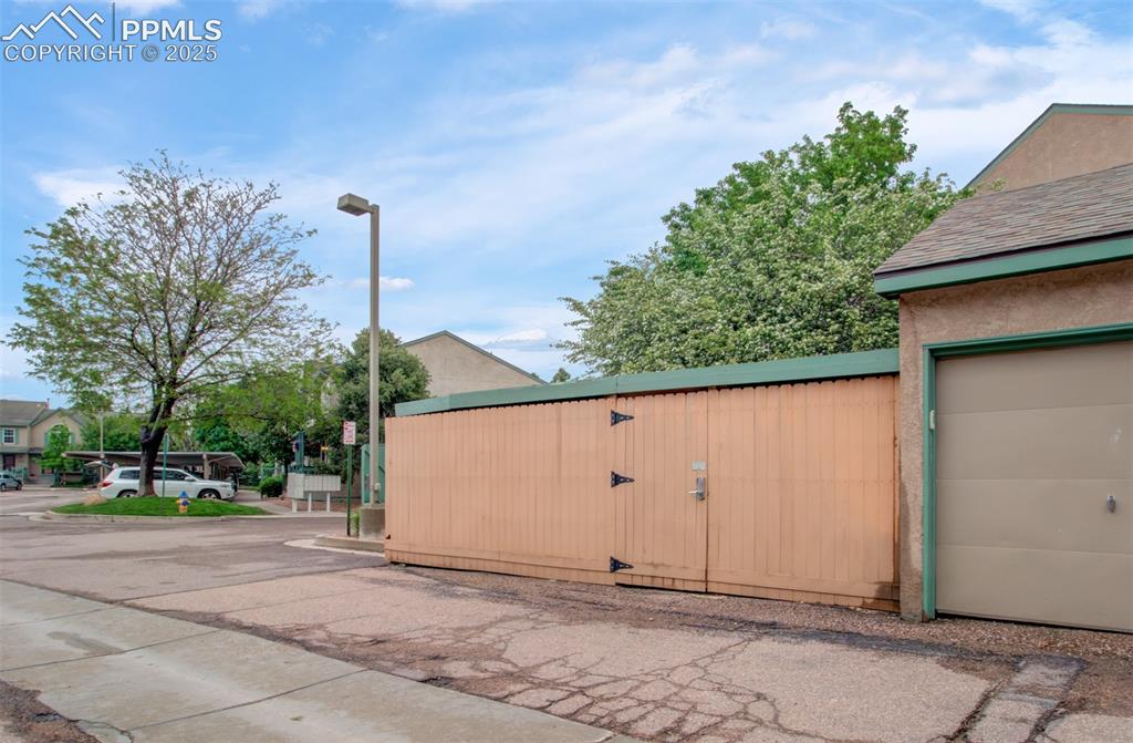 6030 Colony Circle