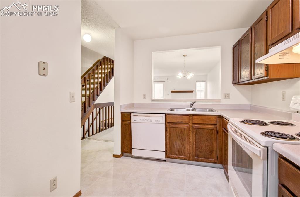 6030 Colony Circle