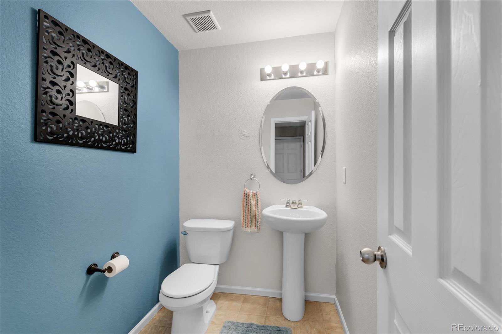 3901 Heatherwood Circle