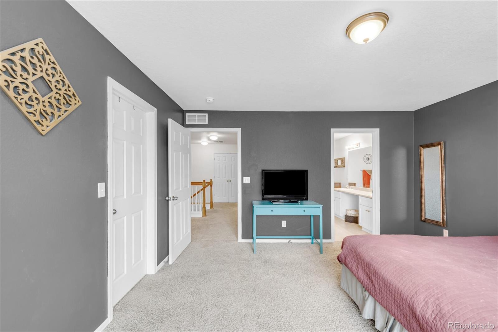 3901 Heatherwood Circle