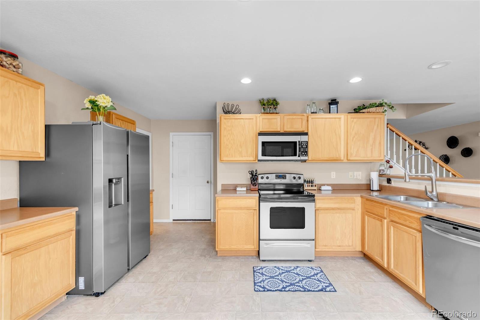 3901 Heatherwood Circle