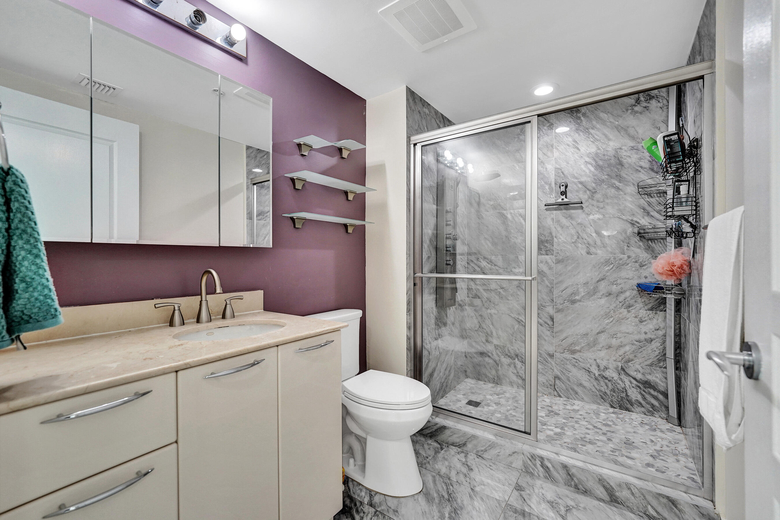 350 SE 2nd Street 2480