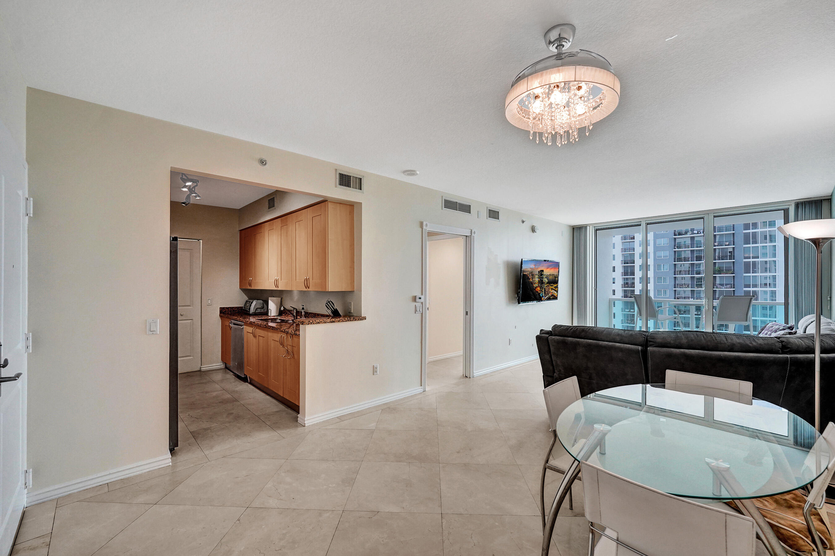 350 SE 2nd Street 2480