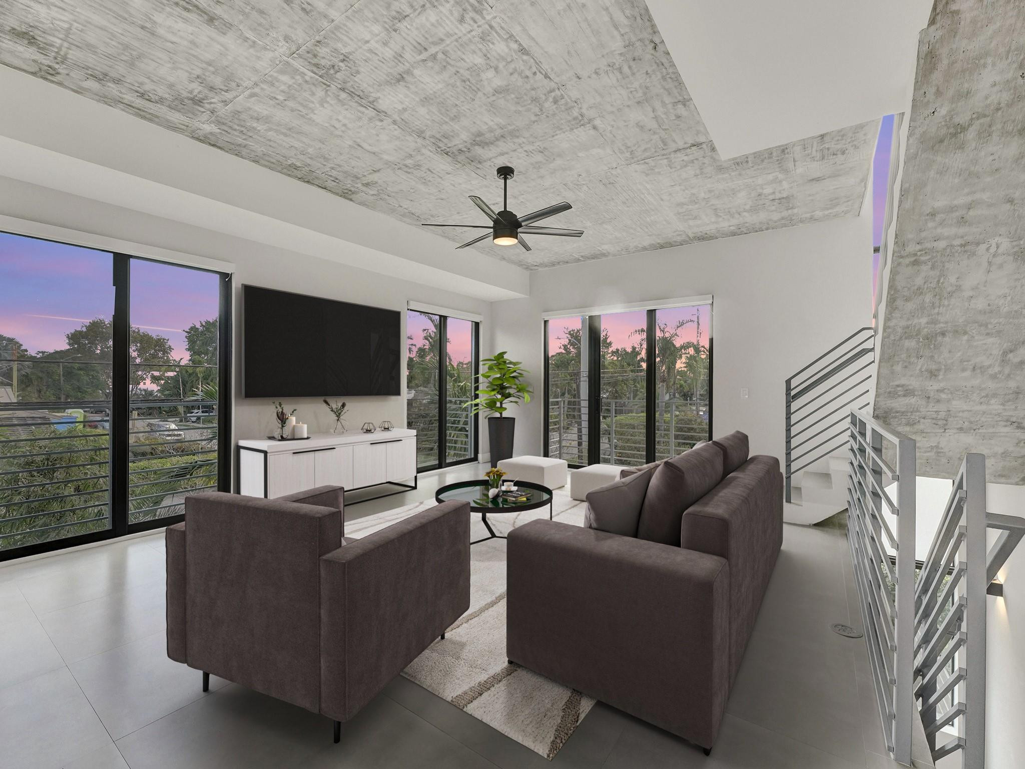 924 NE 4th Street