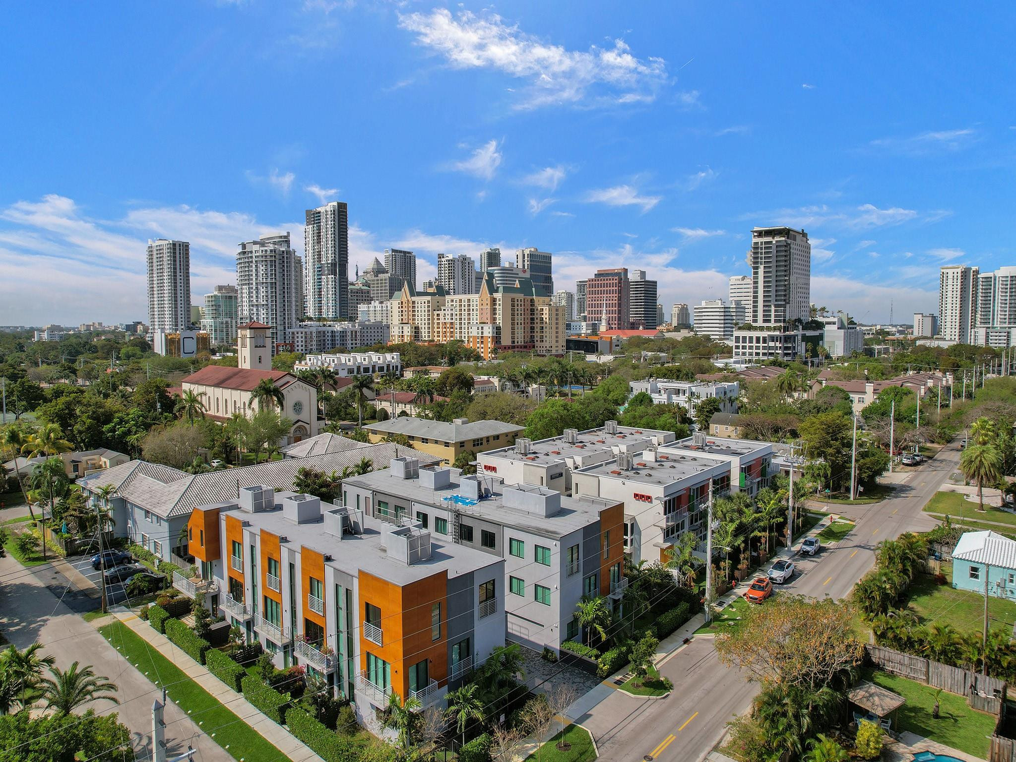 924 NE 4th Street