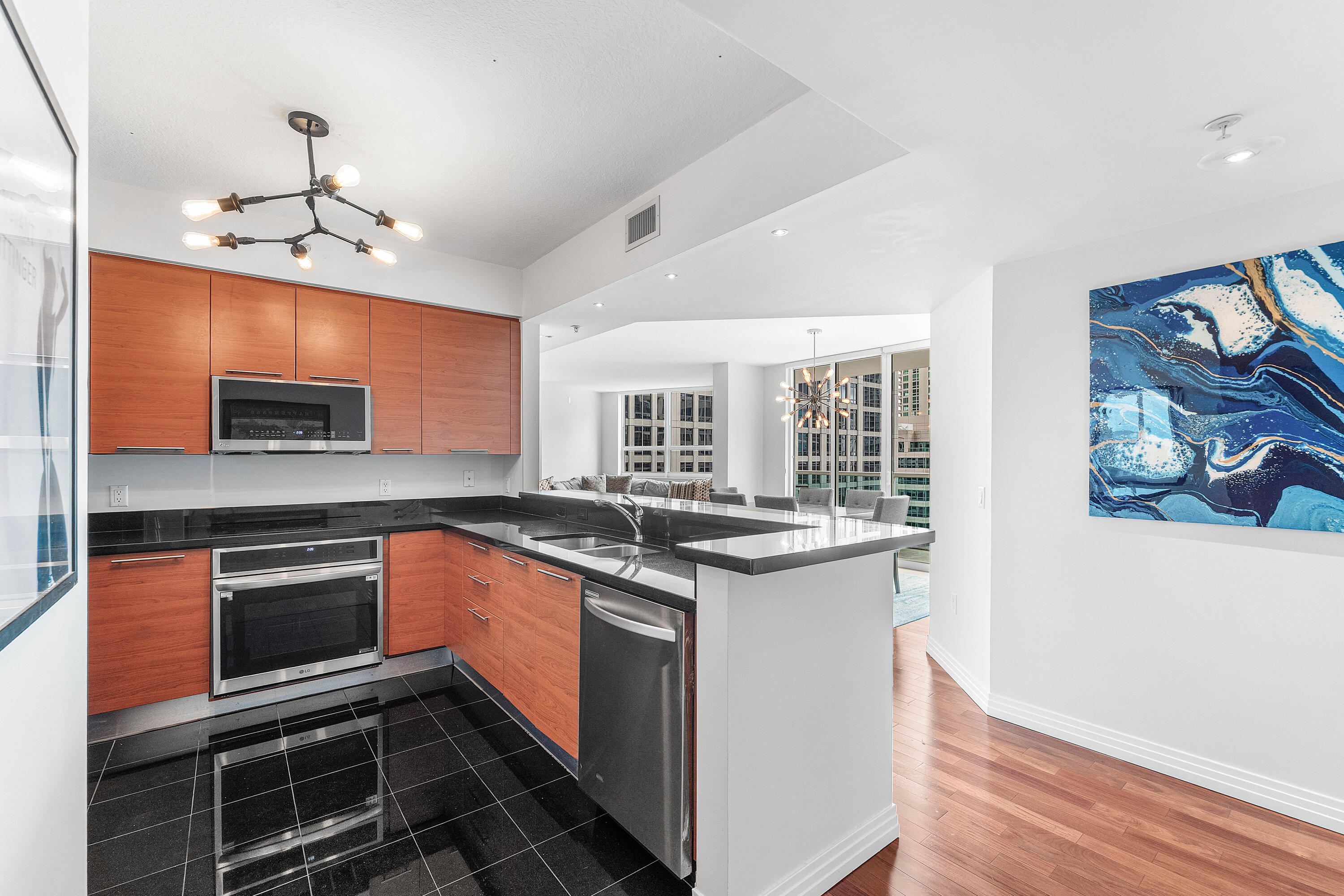 350 SE 2nd Street