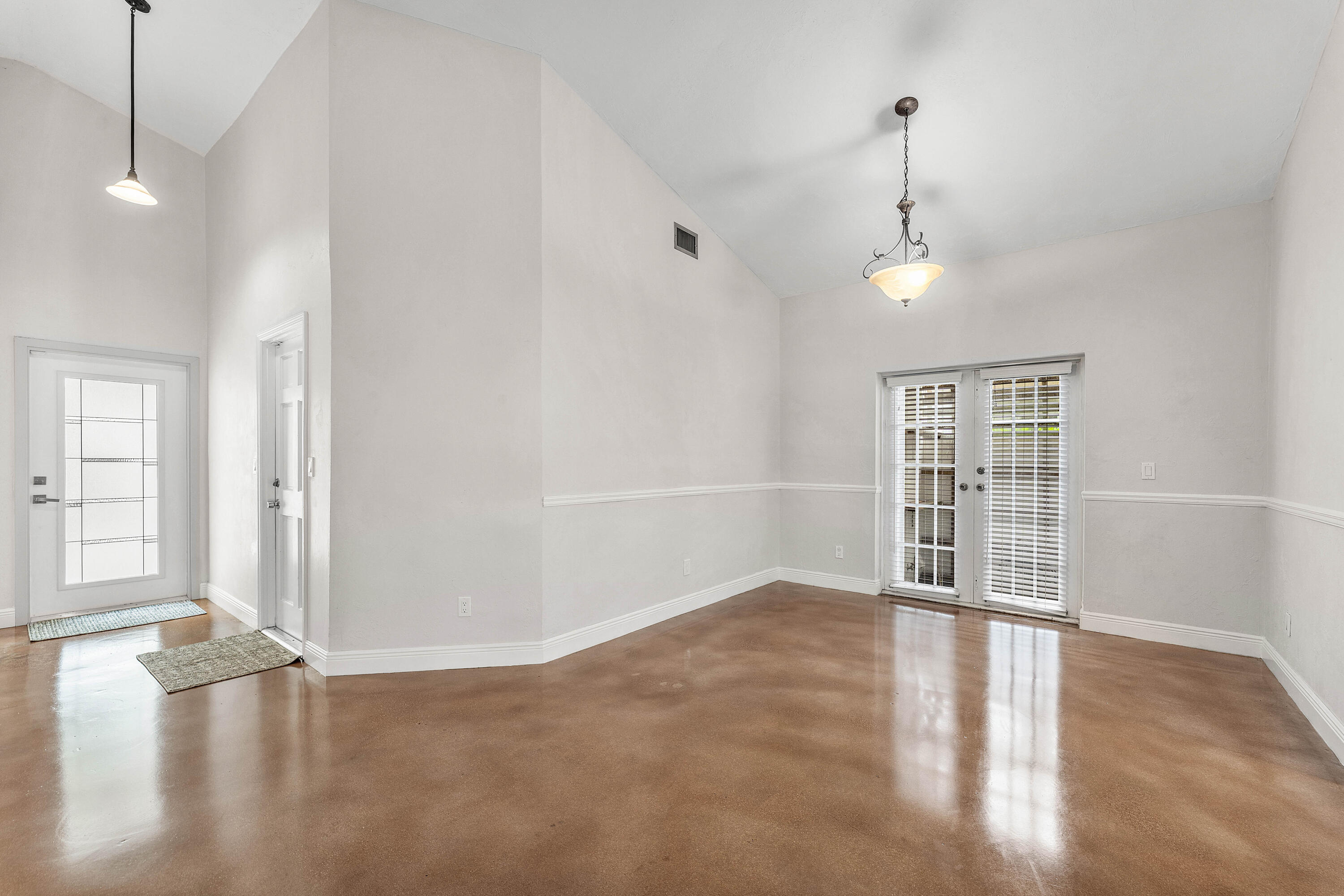 3145 W Quayside Drive