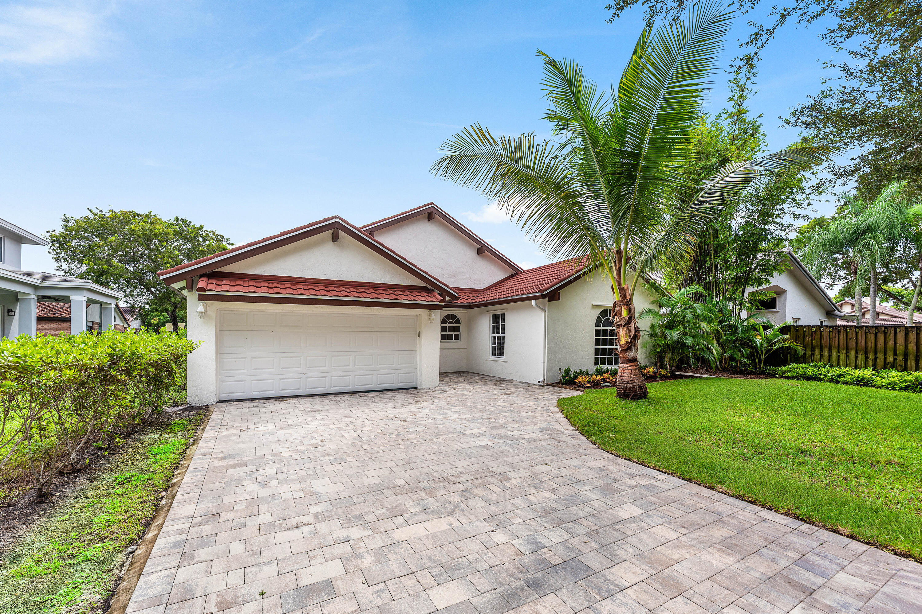 3145 W Quayside Drive