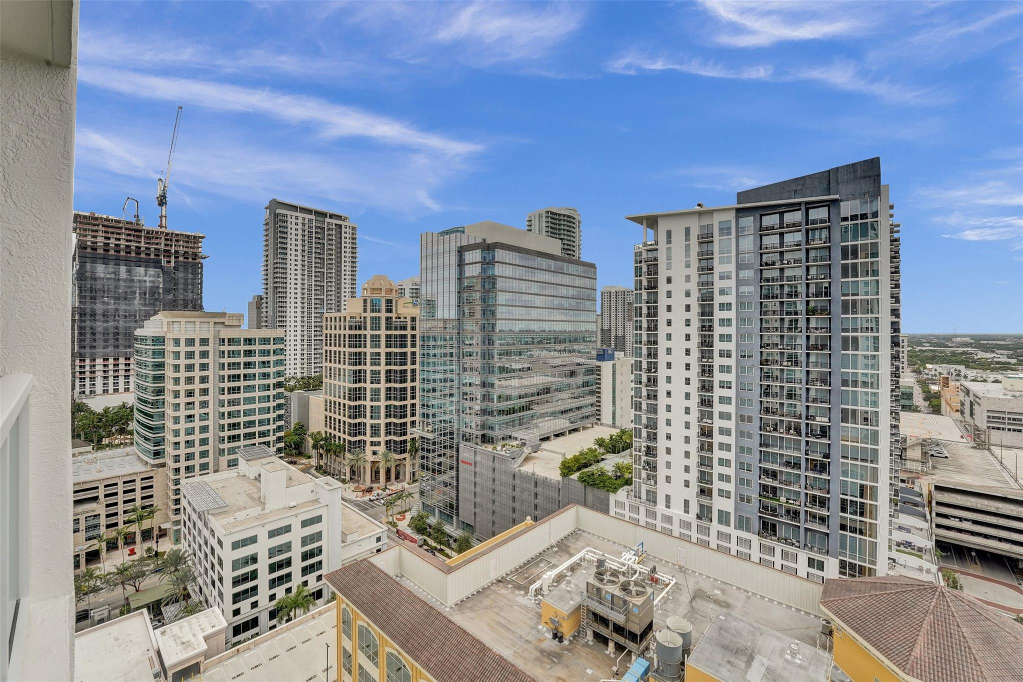 350 SE 2nd St 2480