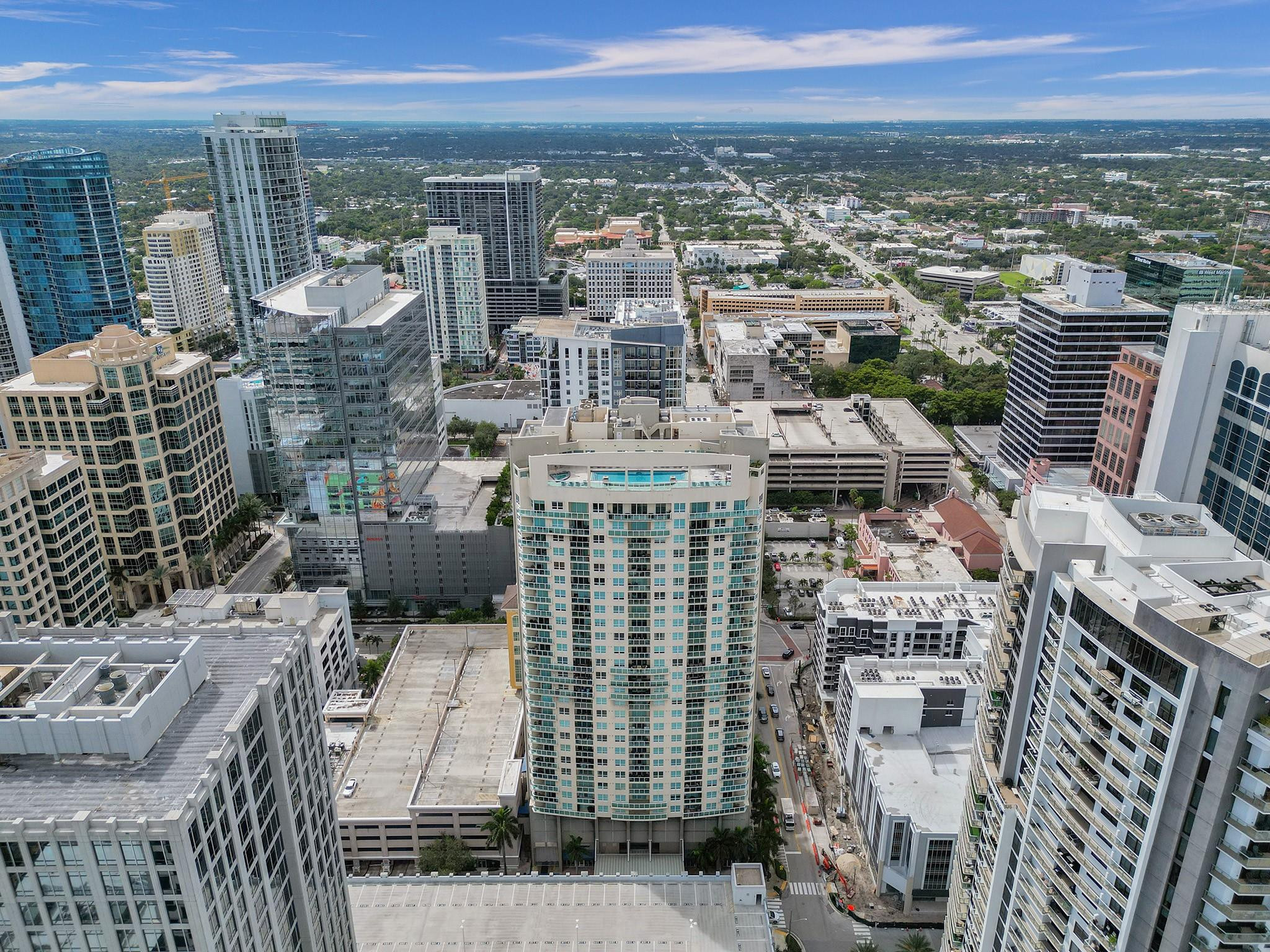 350 SE 2nd St 2480