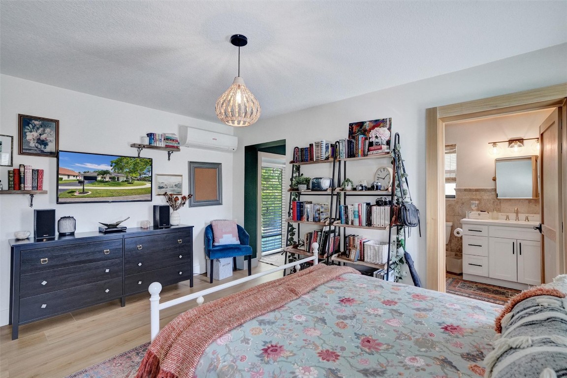 2844 Morning Glory Cir