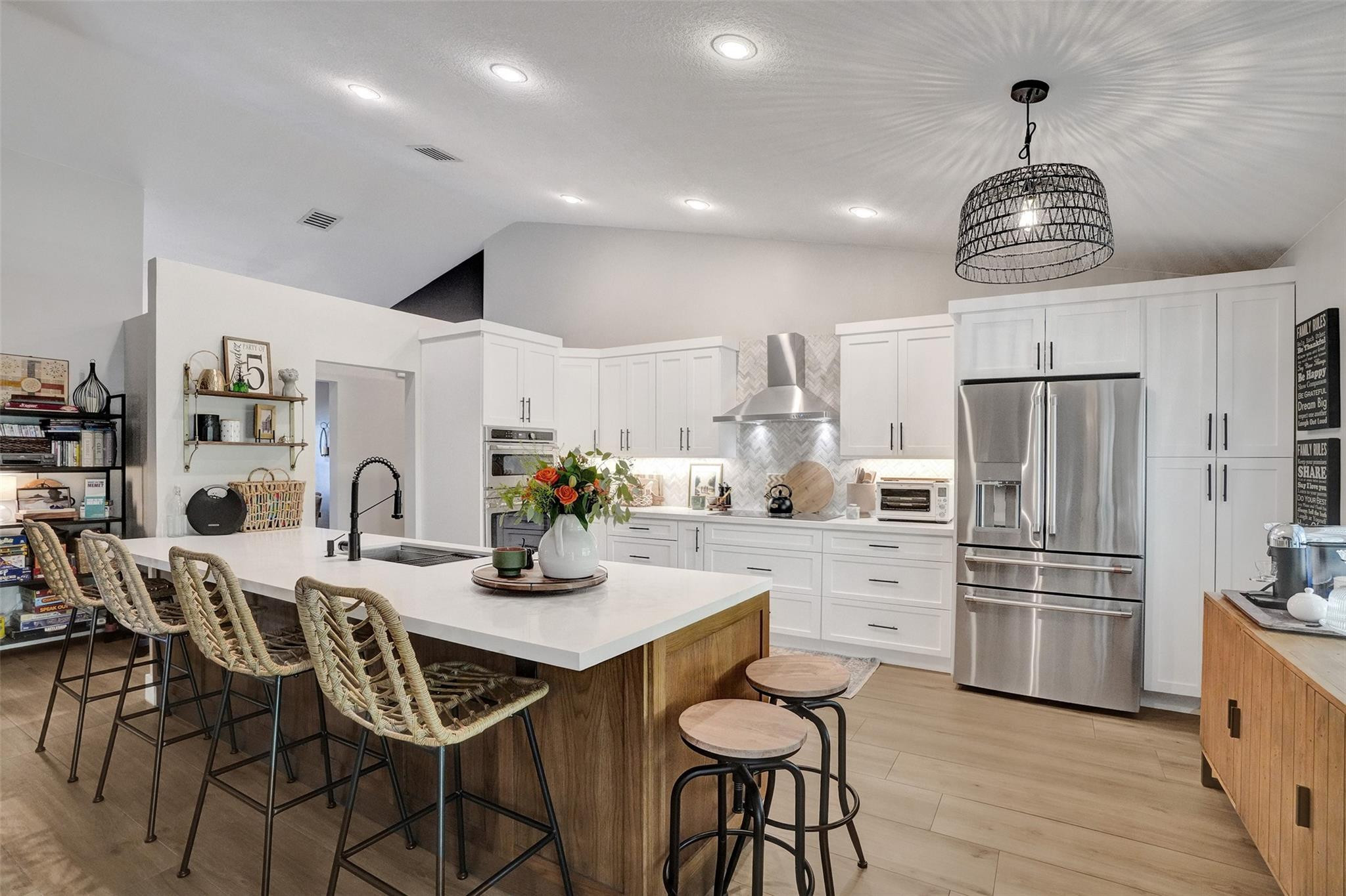 2844 Morning Glory Cir