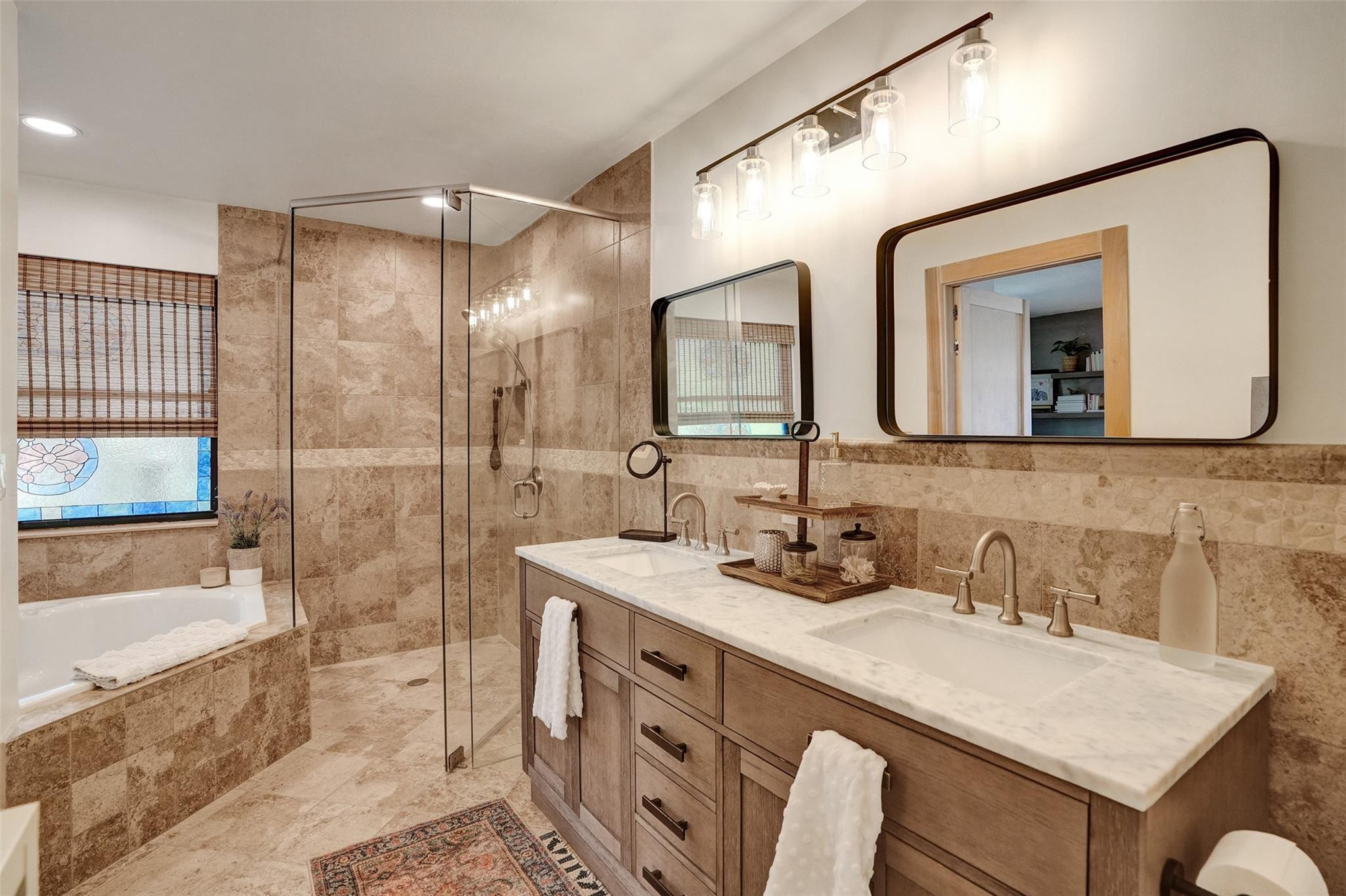 2844 Morning Glory Cir