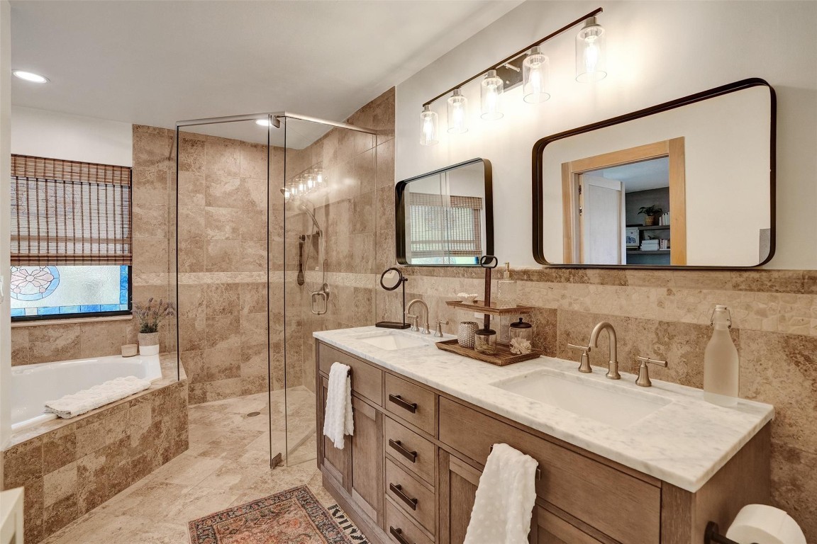 2844 Morning Glory Cir