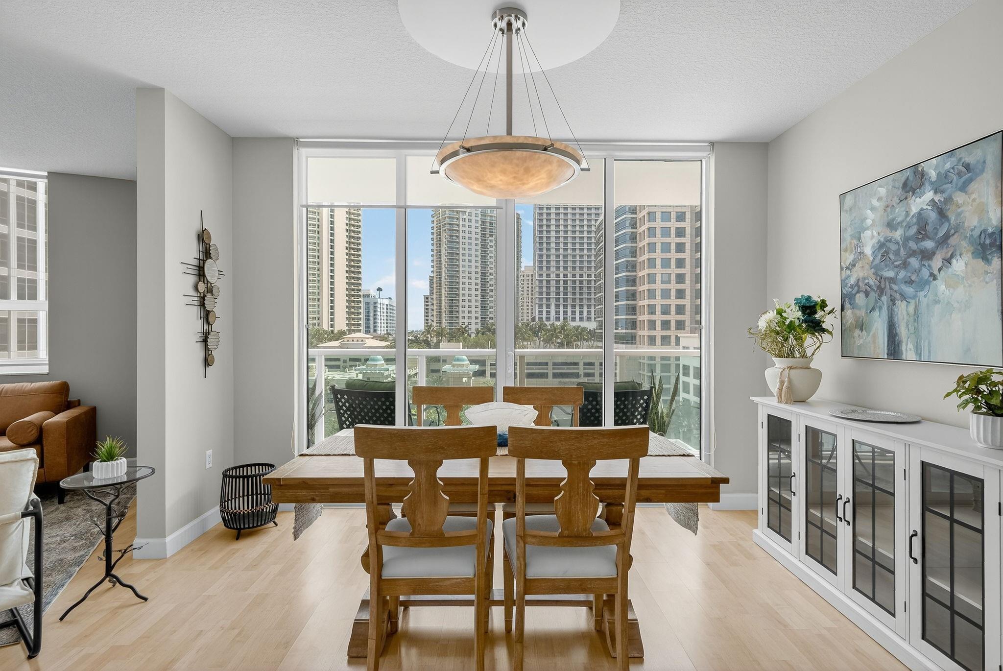 350 SE 2nd St 1030