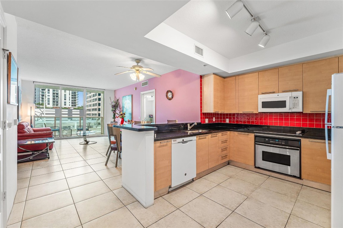 350 SE 2nd Street 840