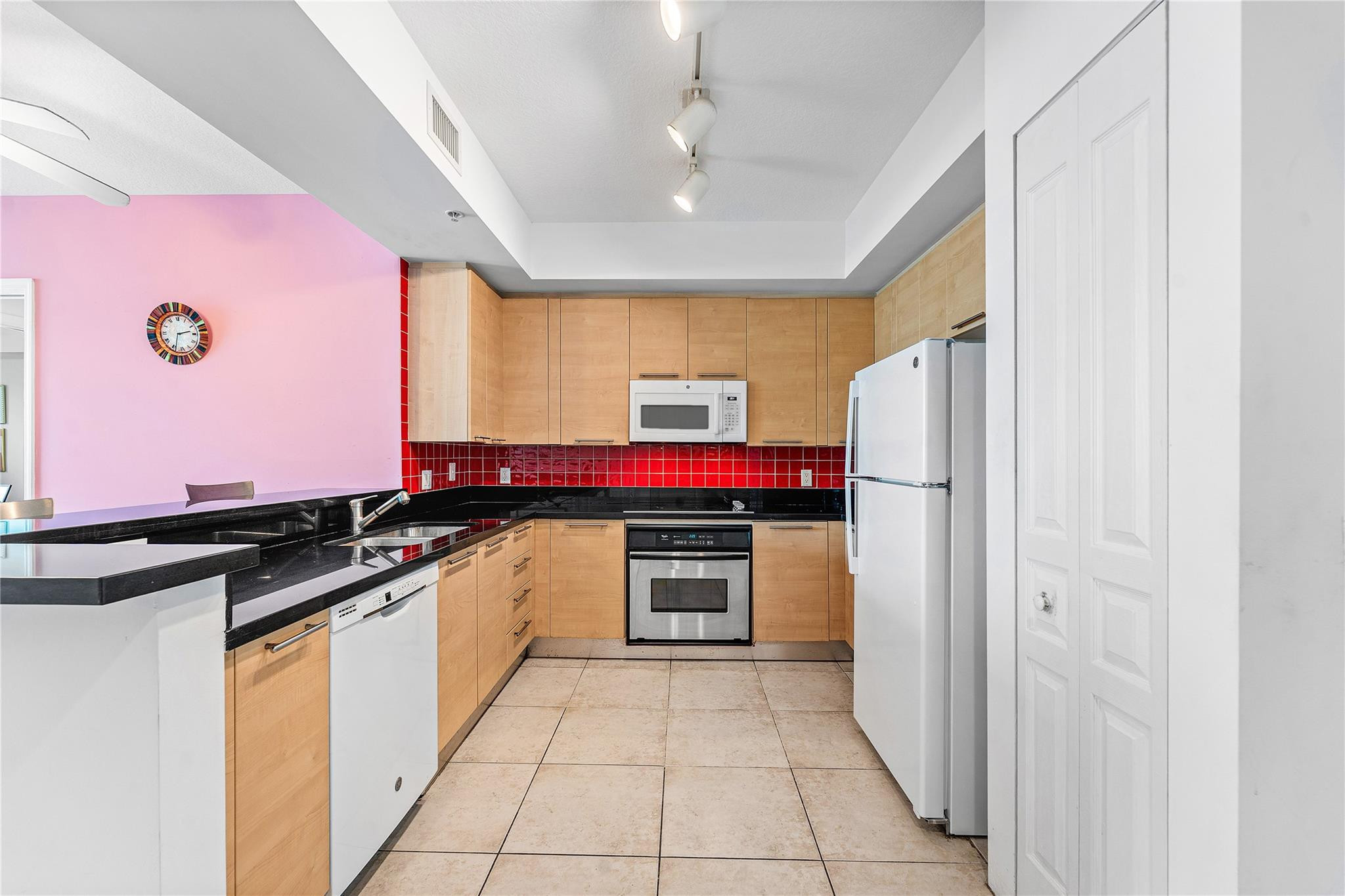 350 SE 2nd Street 840