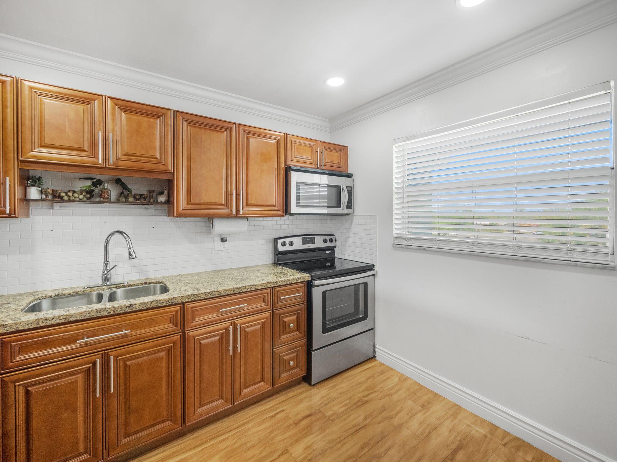 6550 Royal Palm Boulevard 302a