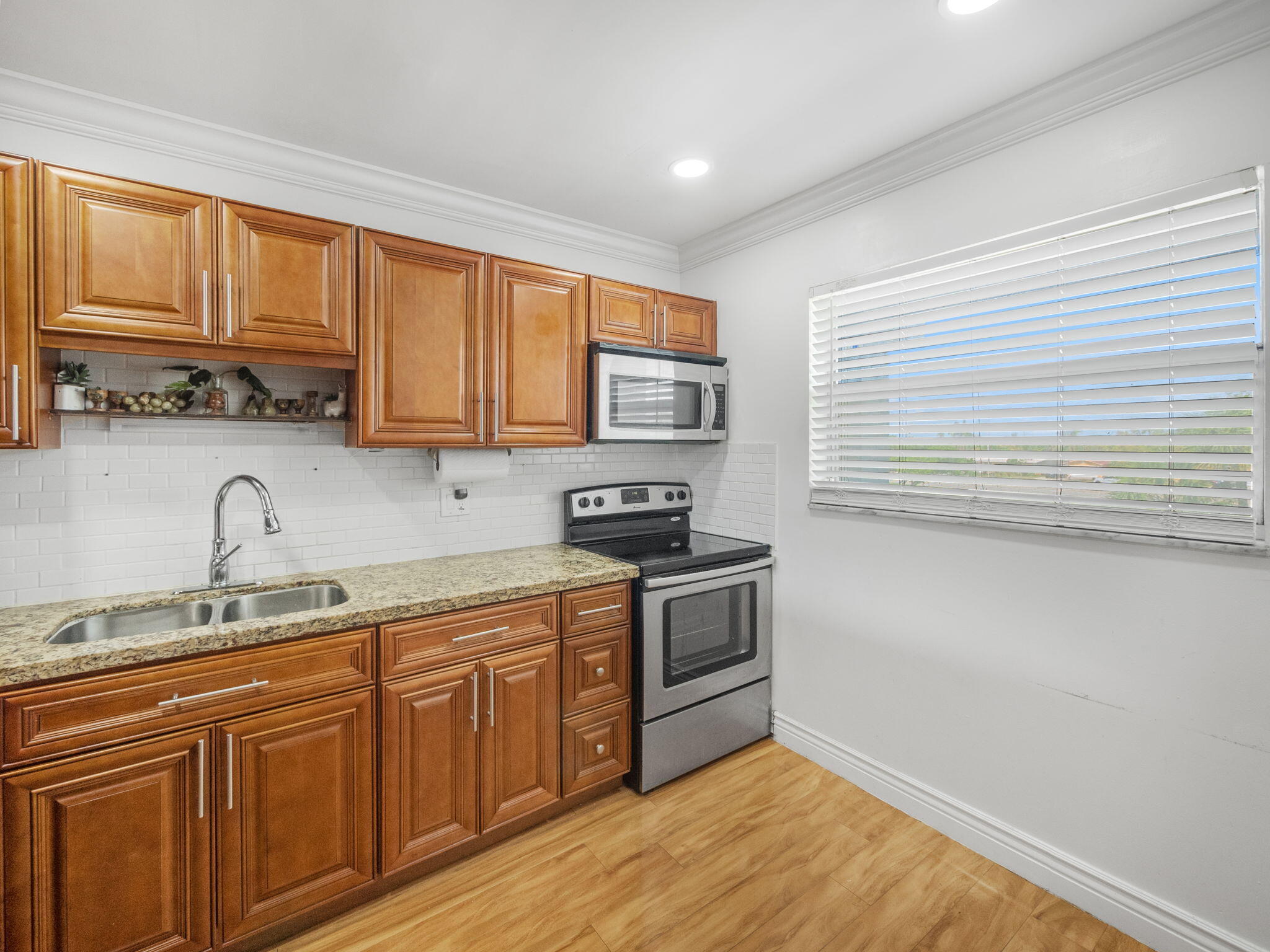 6550 Royal Palm Boulevard 302a