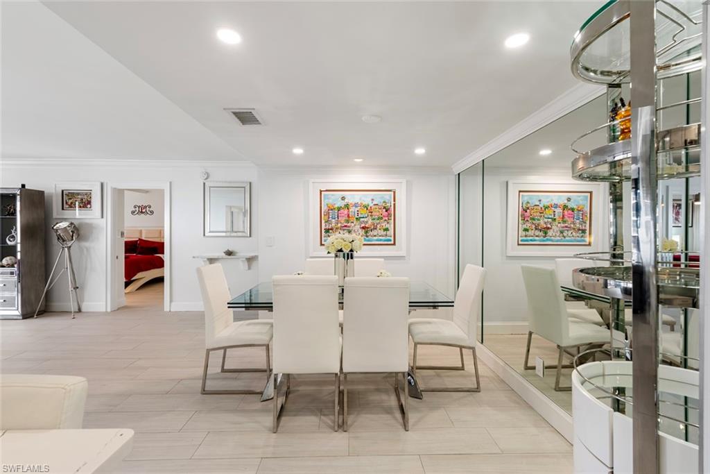 4005 Gulf Shore BLVD N # 904