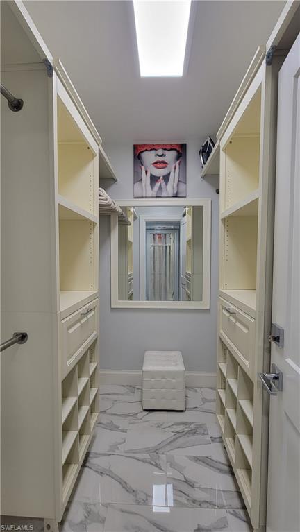 4005 Gulf Shore BLVD N # 904