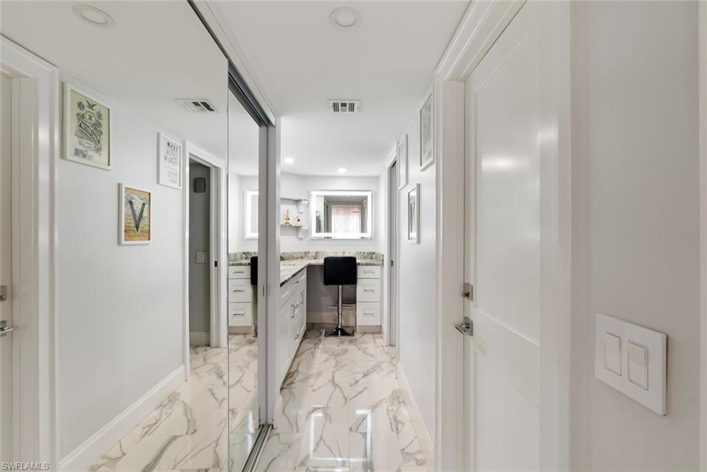 4005 Gulf Shore BLVD N # 904