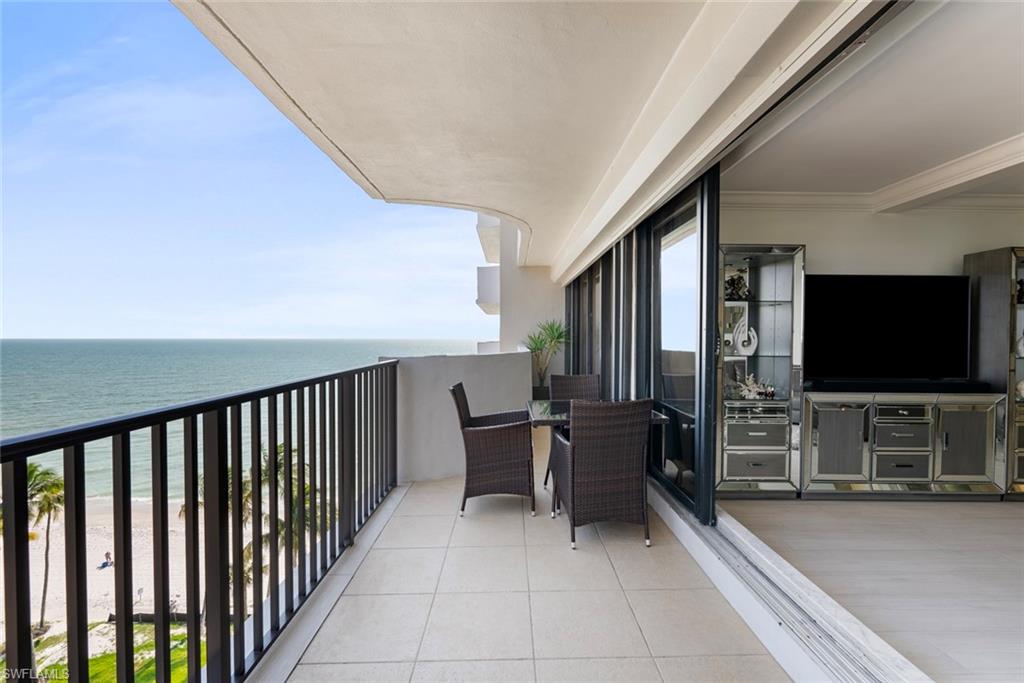 4005 Gulf Shore BLVD N # 904