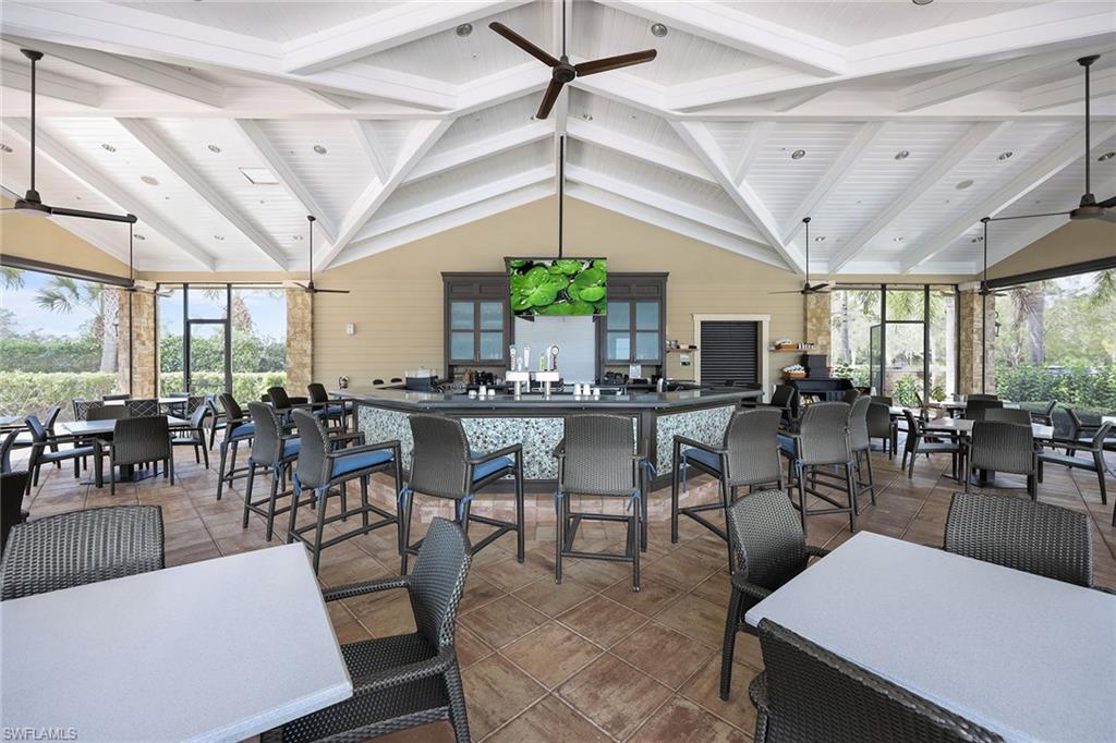 7638 Jacaranda LN