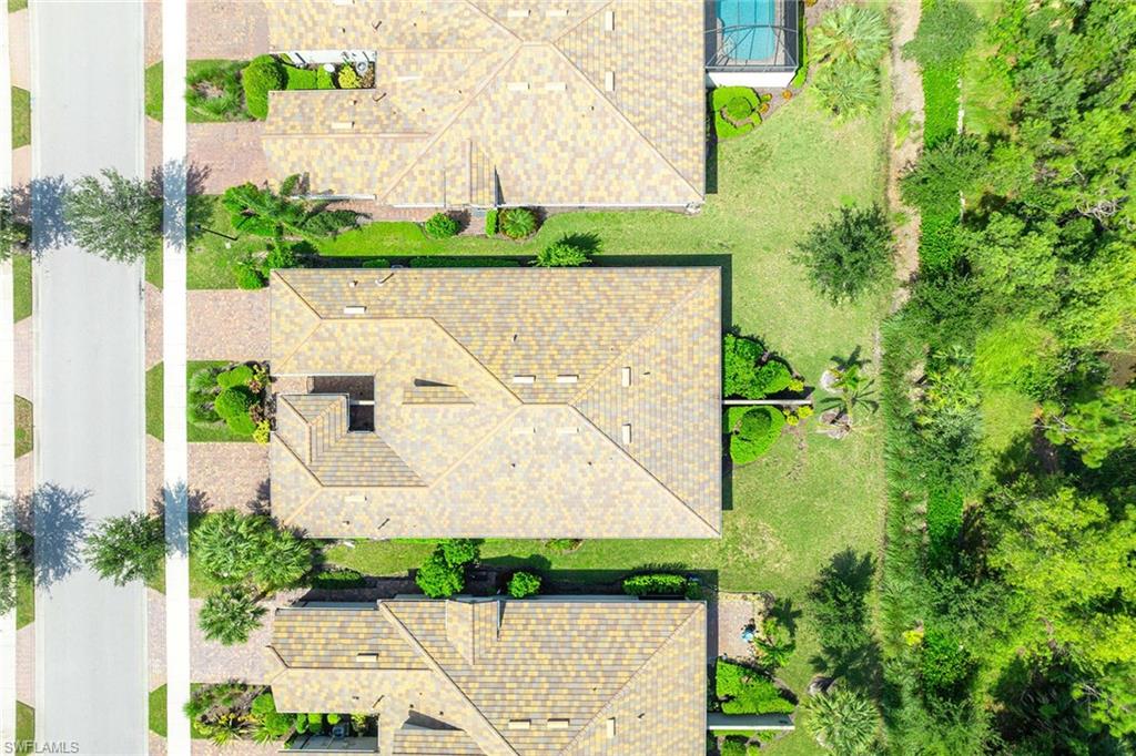 7638 Jacaranda LN