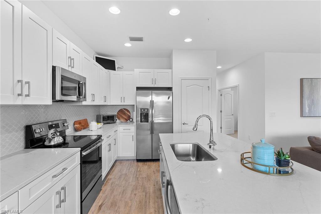 6966 Avalon CIR # 905