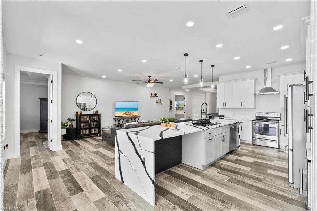 1217 NW 42nd AVE