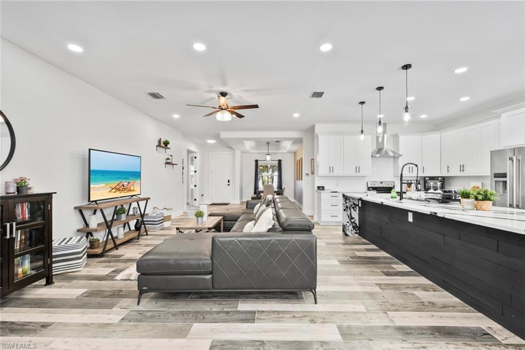 1217 NW 42nd AVE