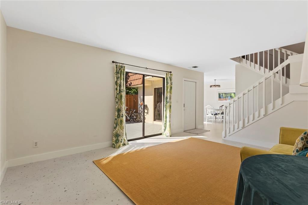 1454 Park Shore CIR # 2